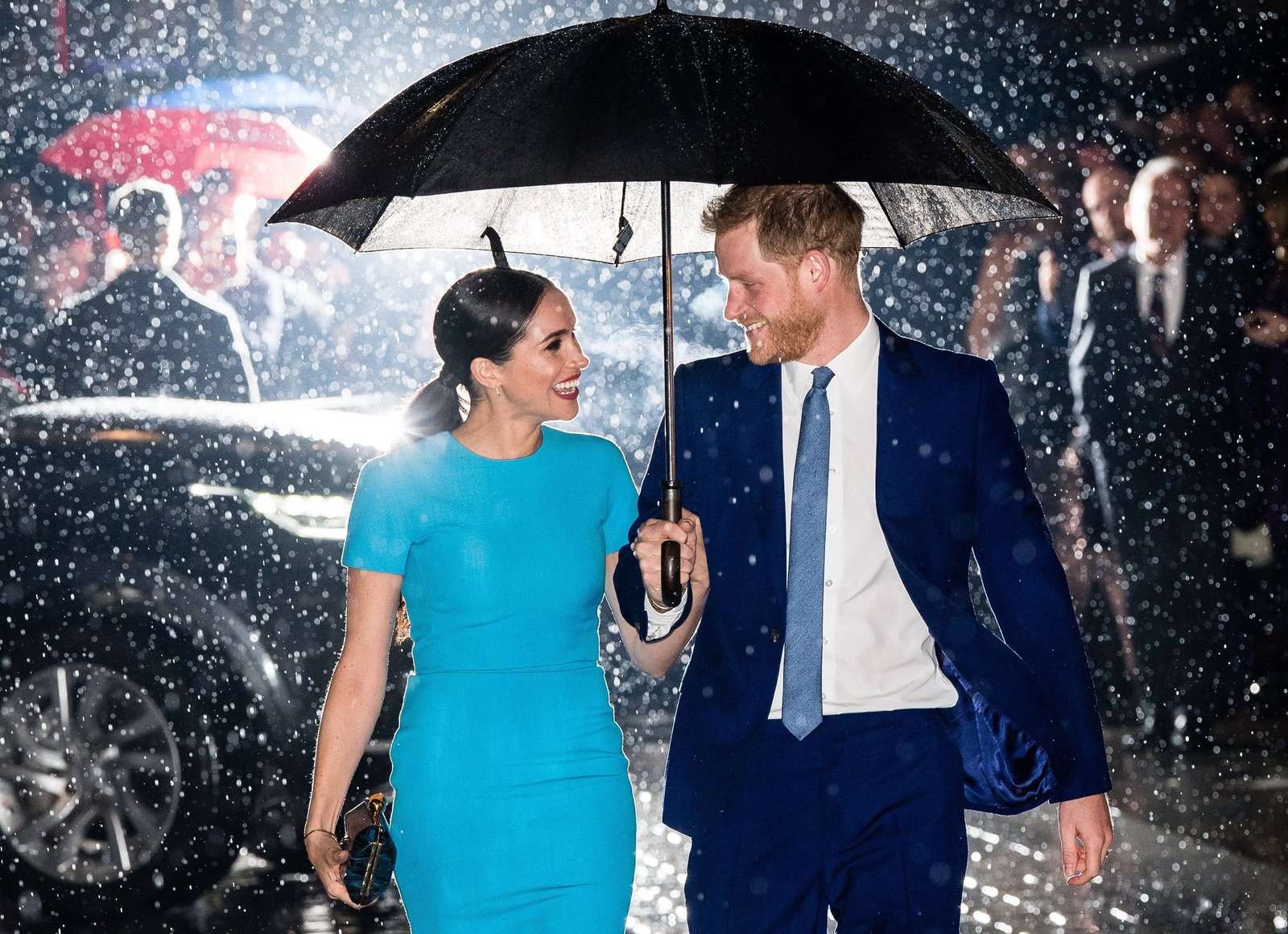meghan markle prince harry raining actress hollywood 2k