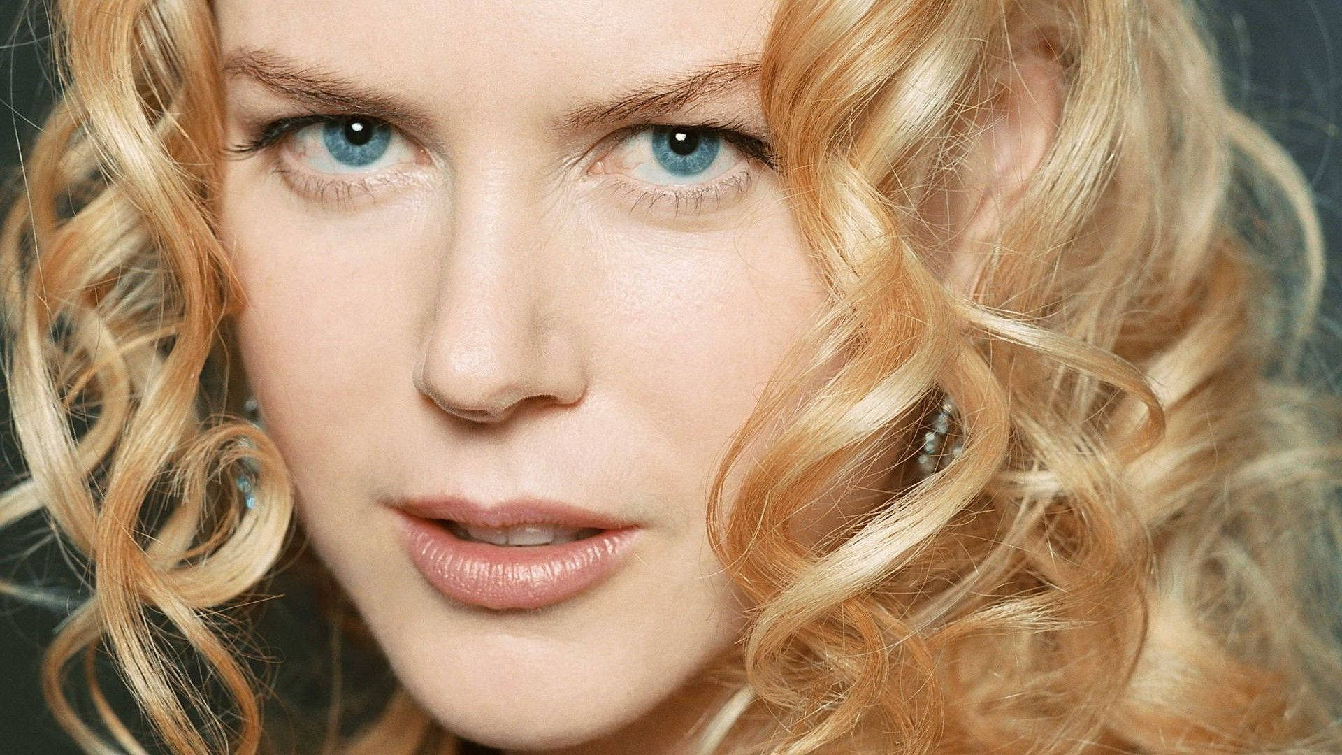 nicole kidman blue eyes actress hollywood