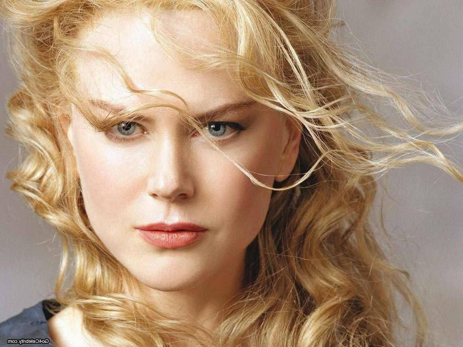 nicole kidman wavy hairstyle actress hollywood