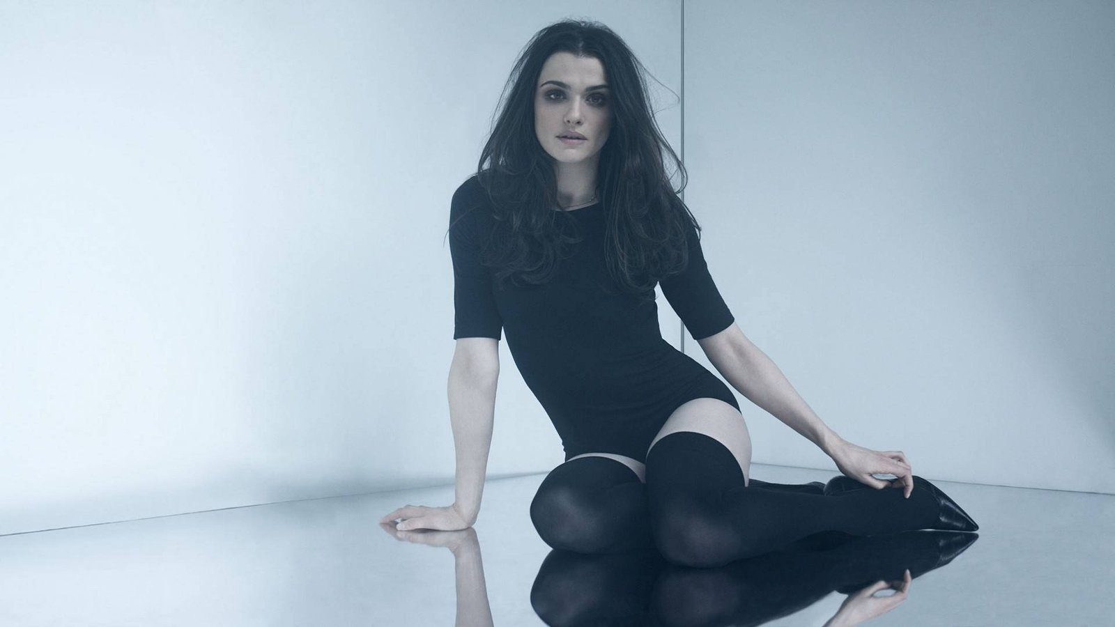 rachel weisz all black outfit actress hollywood