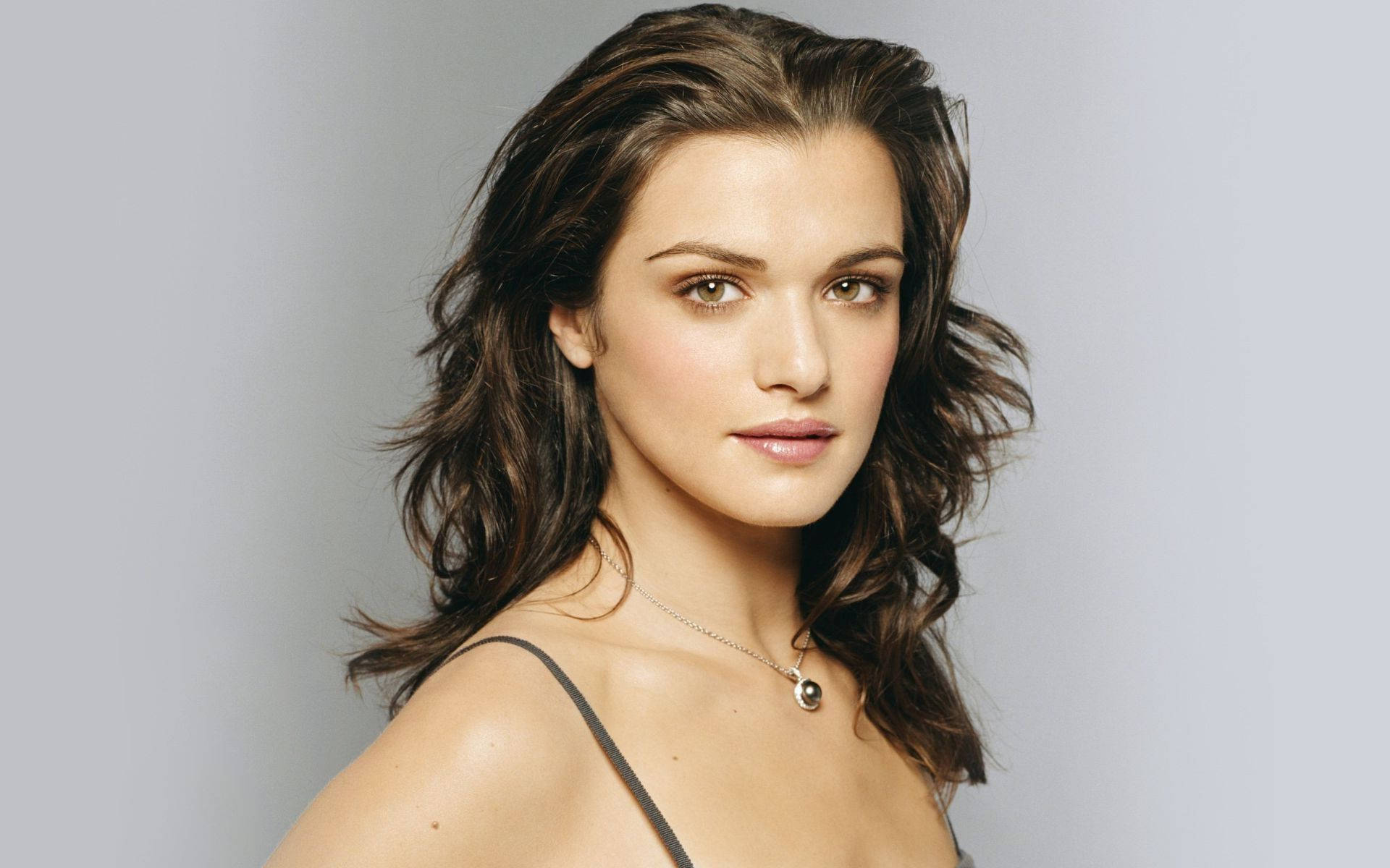 rachel weisz angelic face actress hollywood