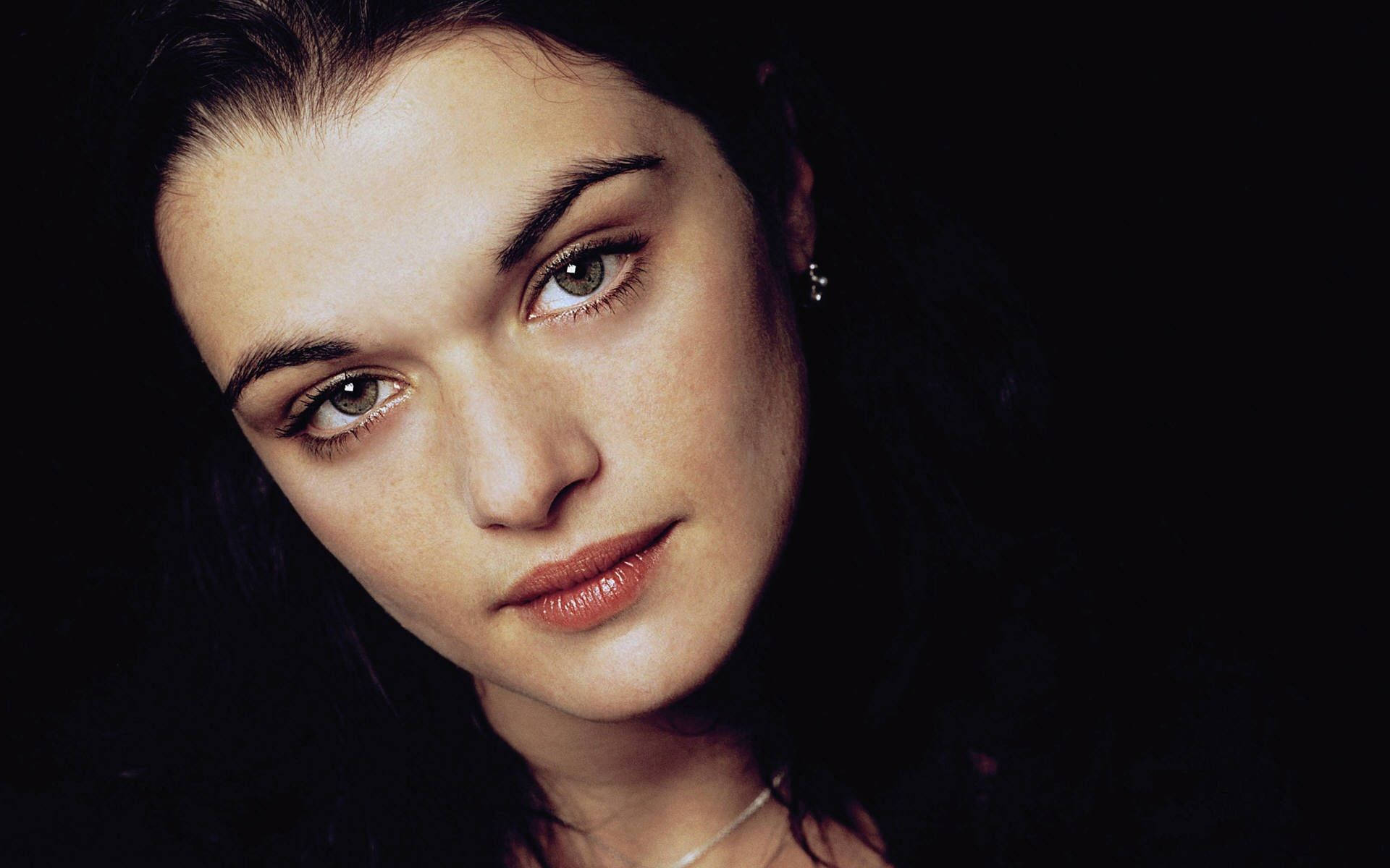 rachel weisz close up portrait actress hollywood