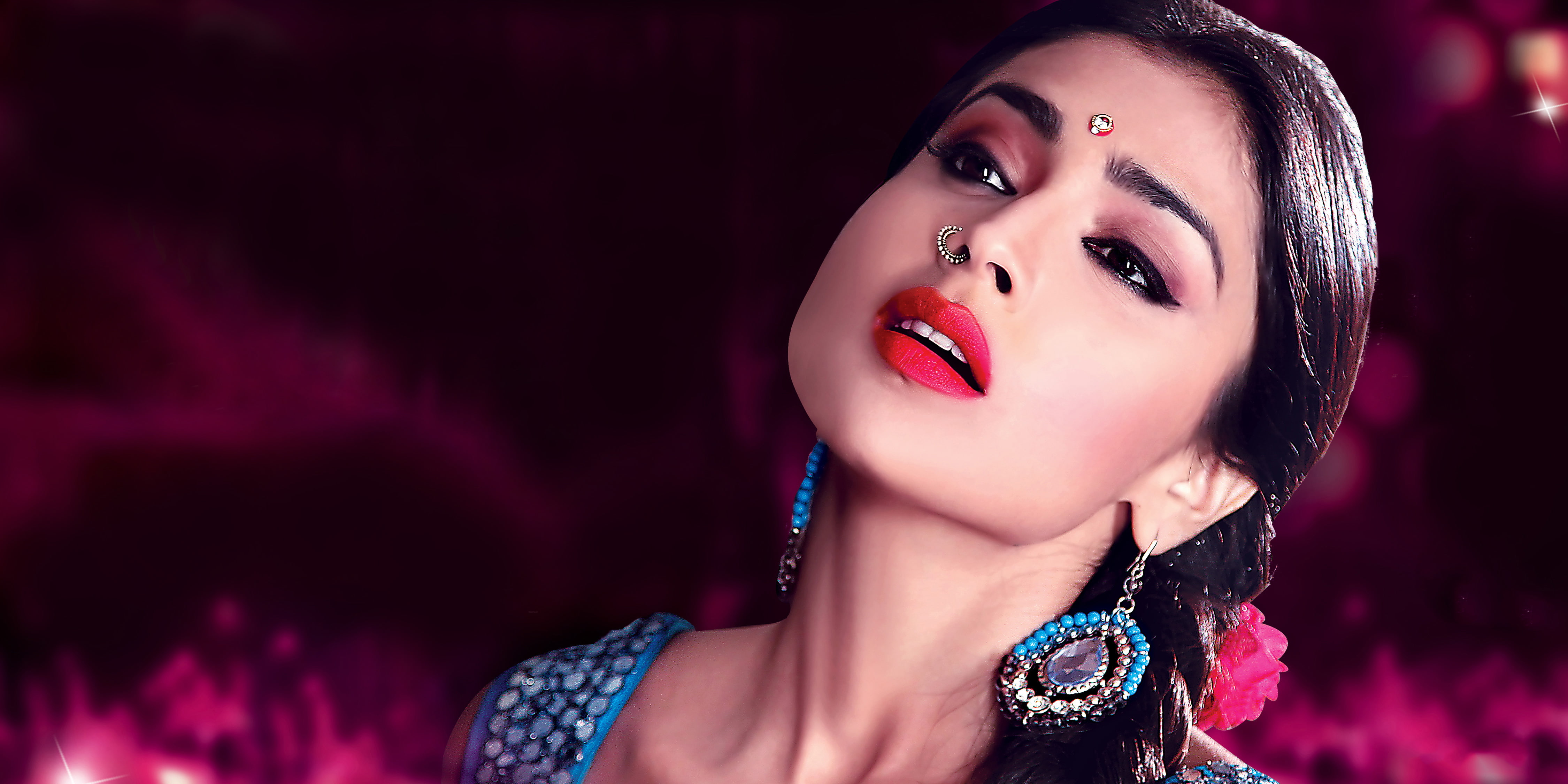 Heroine Actress Shriya Saran beautiful woman make up 2k 4k