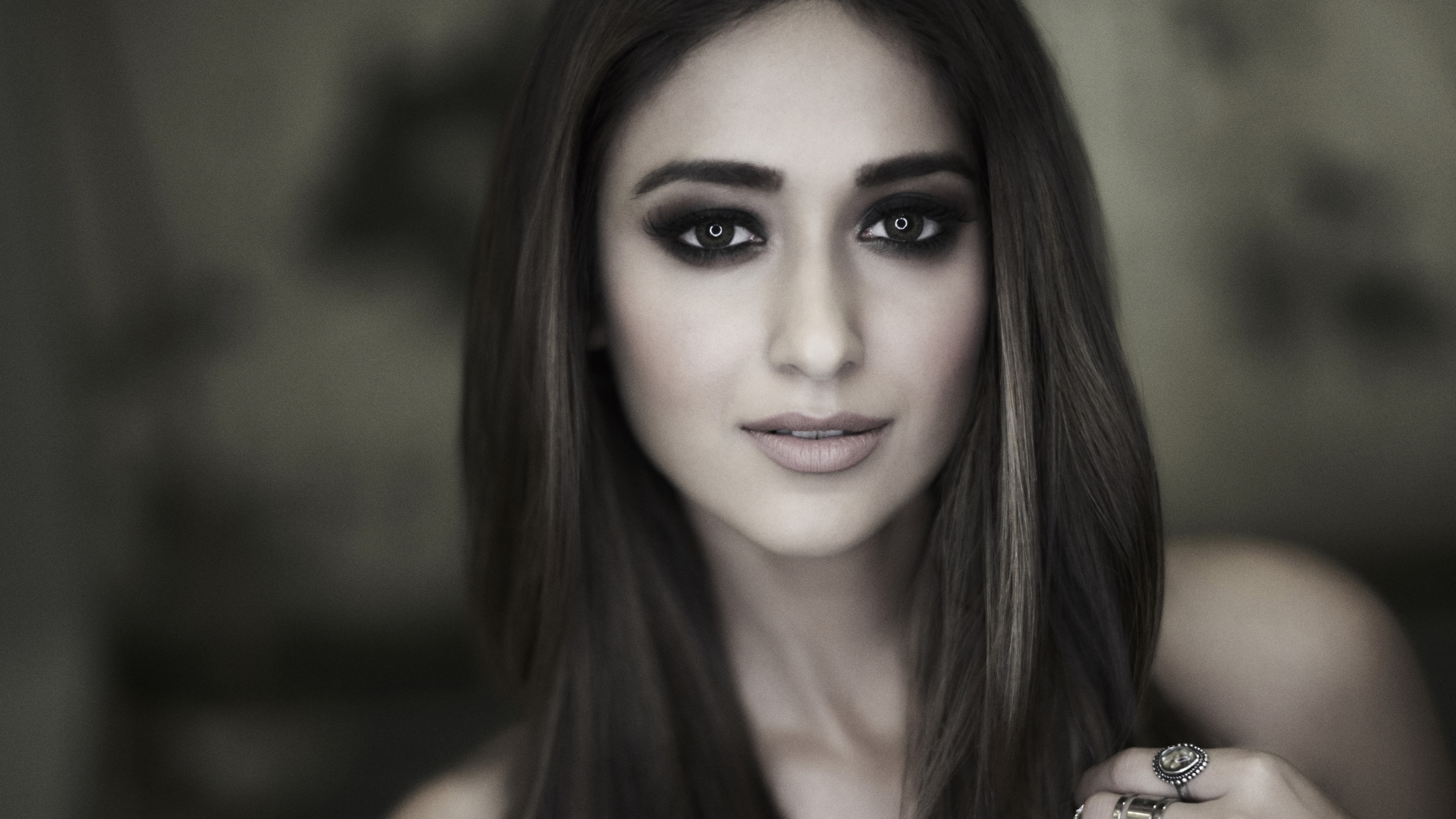 Ileana DCruz Actress 2k 4k 5k