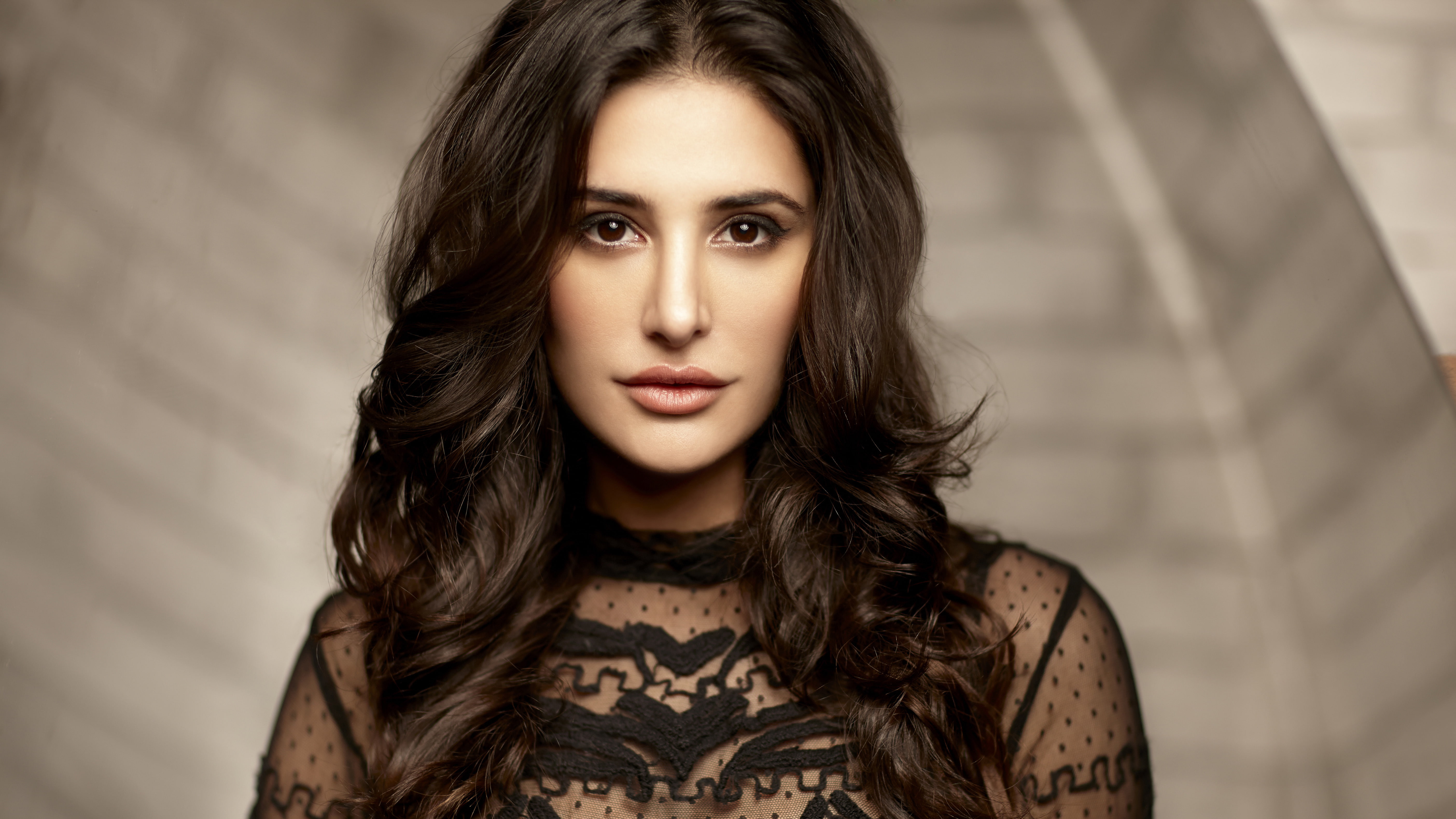 Actress Bollywood Nargis Fakhri 2k 4k 5k