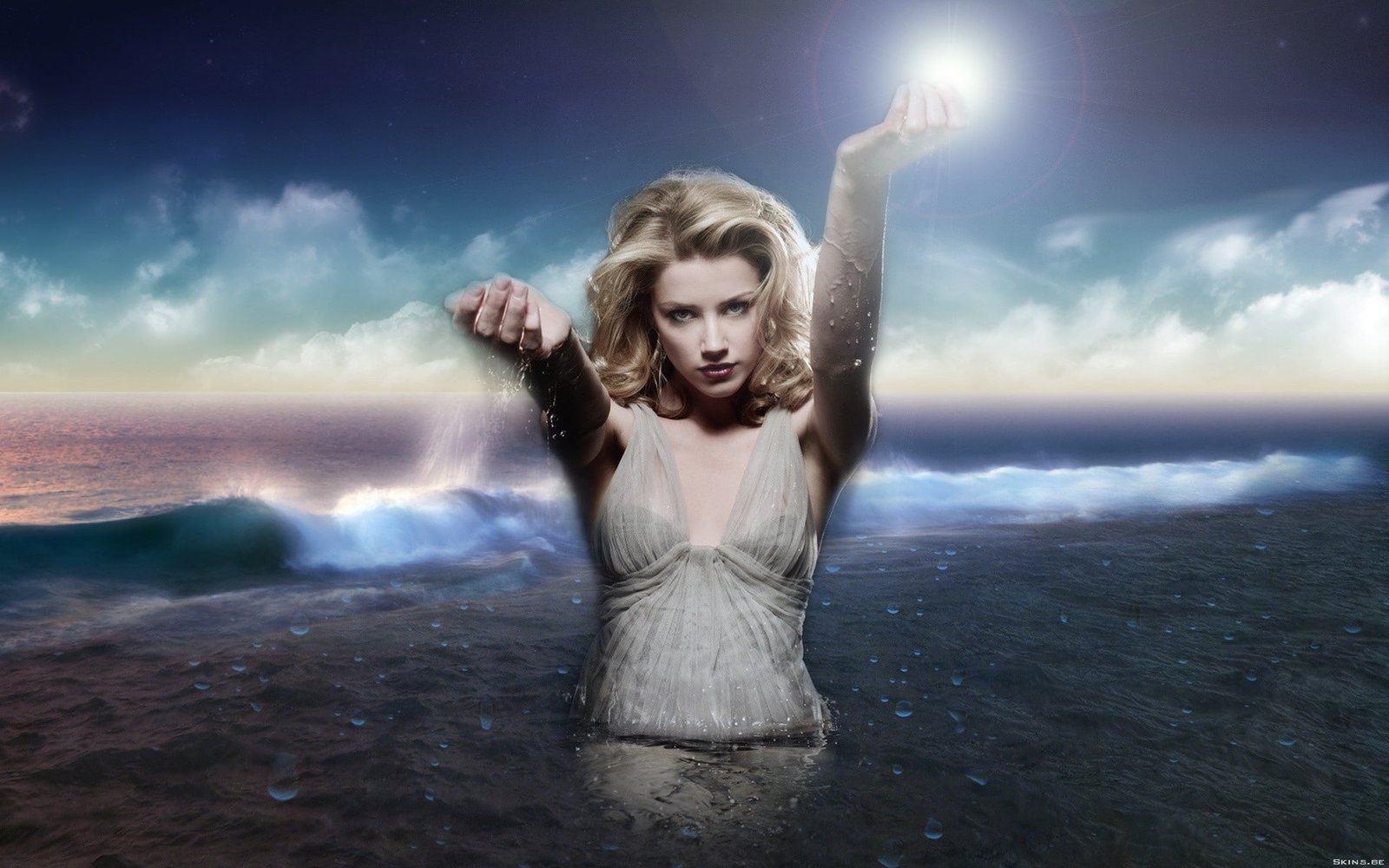 actress amber fashion heard women