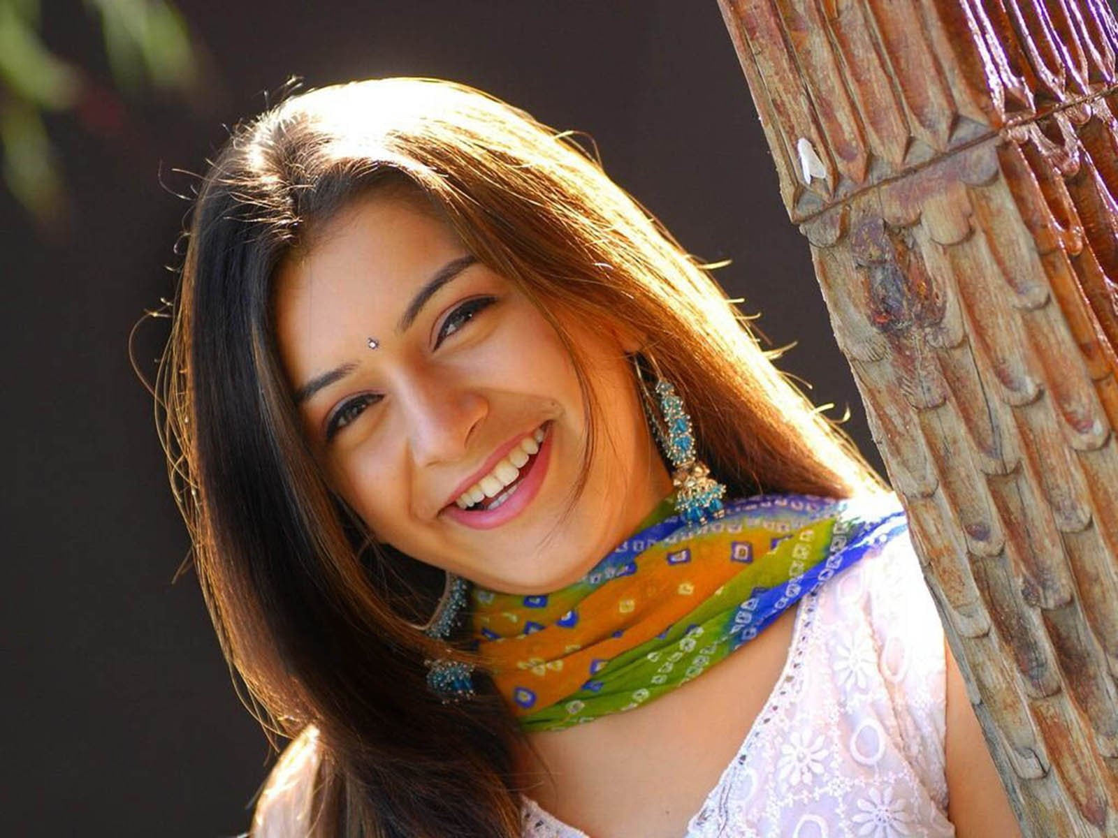 actress babe bollywood hansika model motwani