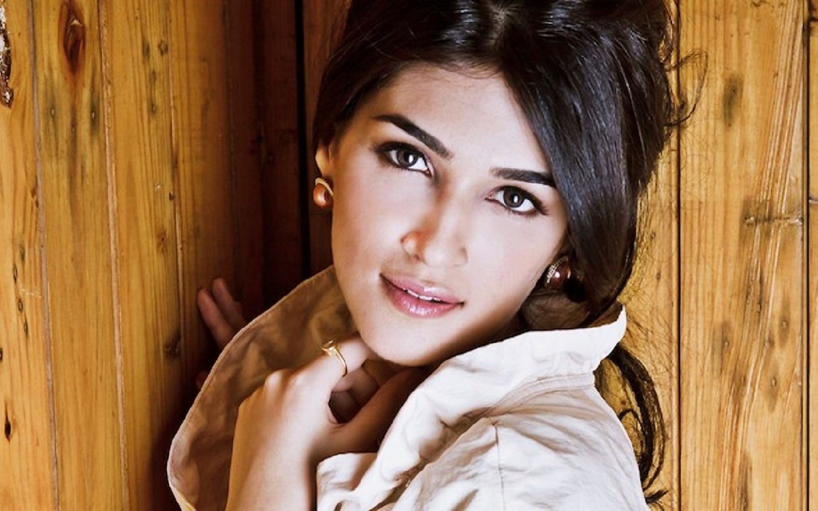 actress babe bollywood kriti model sanon