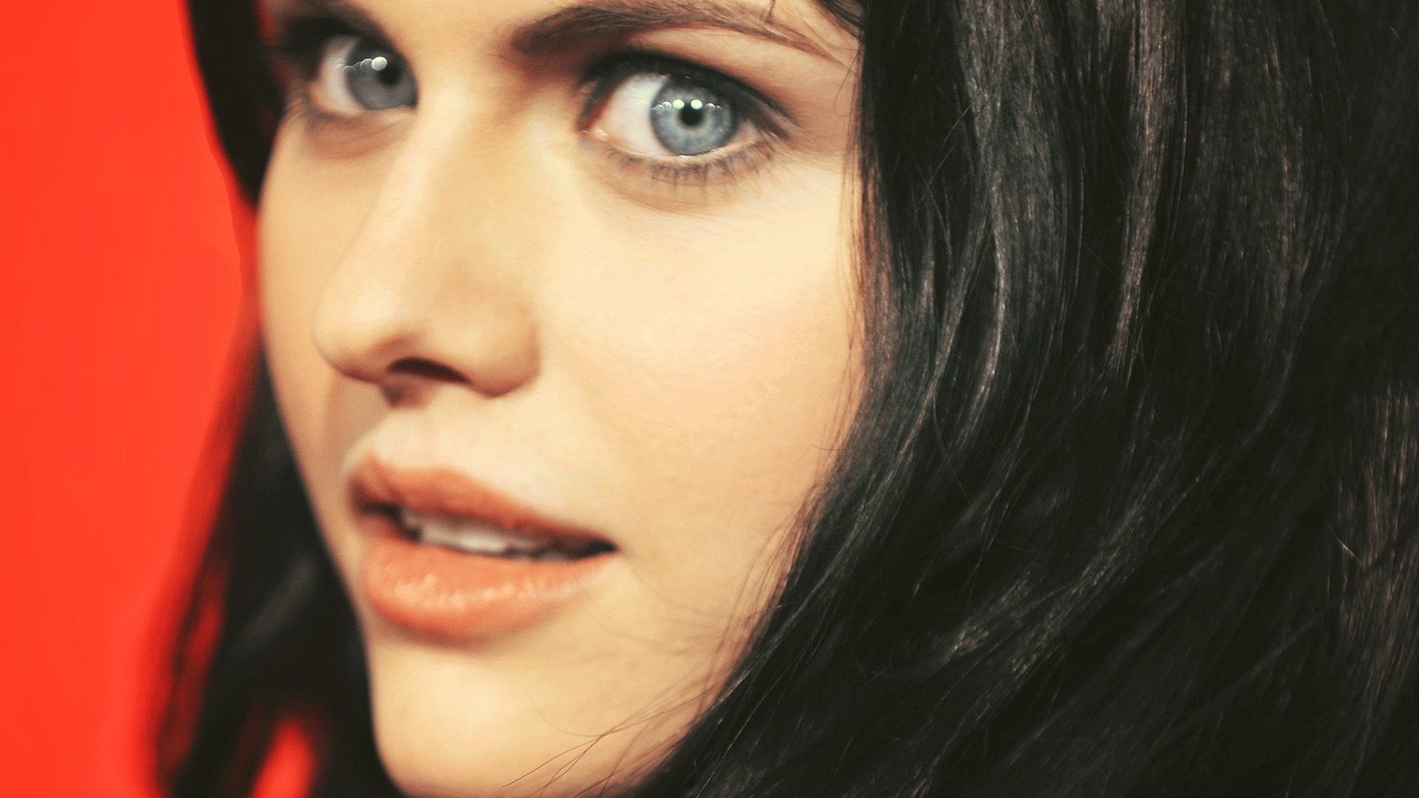 Actresses Alexandra Daddario young adult one person women