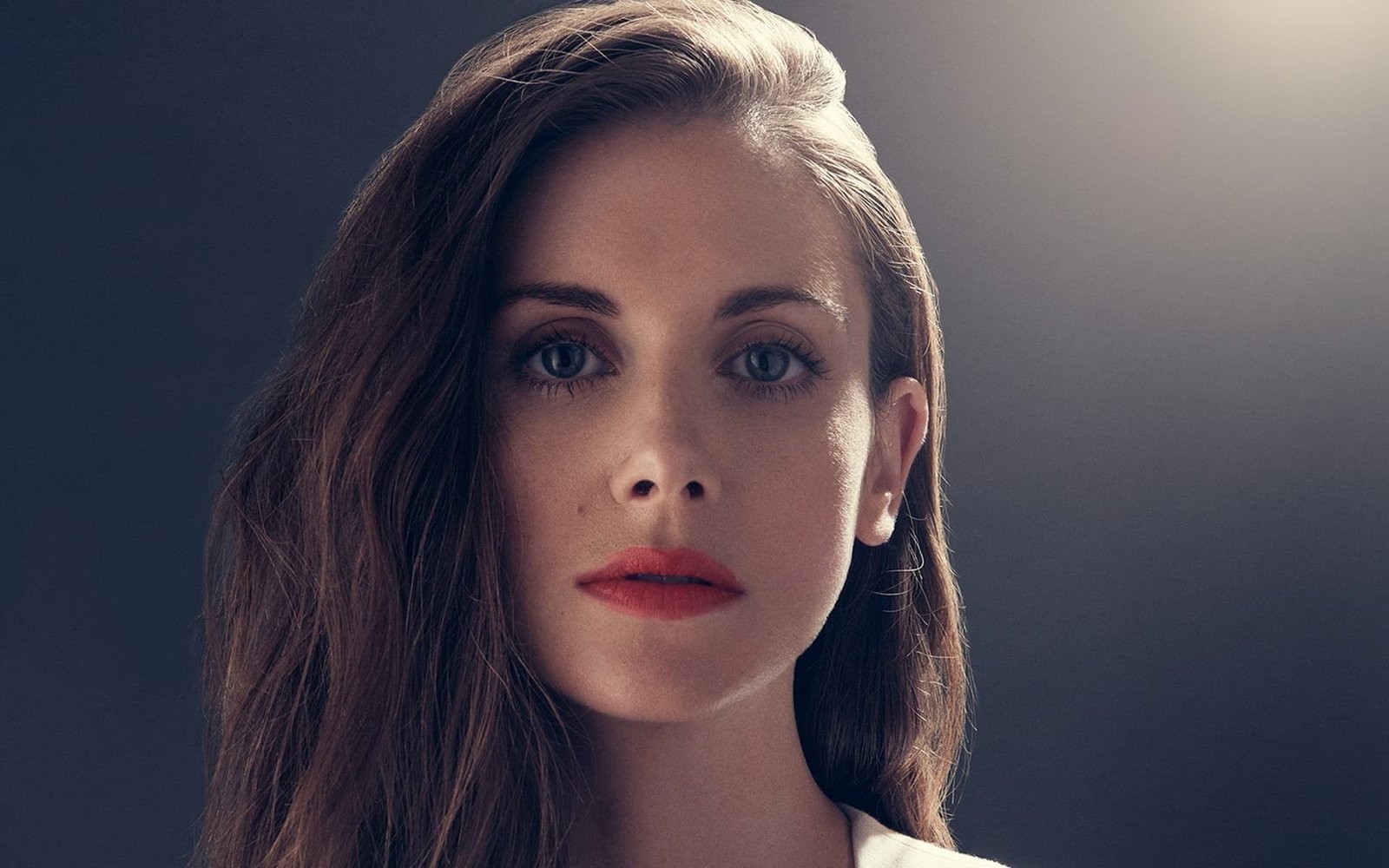 Actresses Alison Brie Brunette