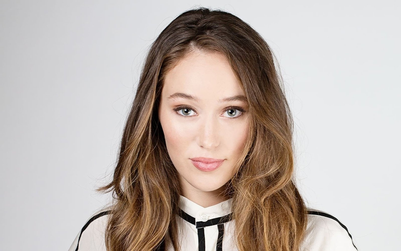 Actresses Alycia Debnam Carey