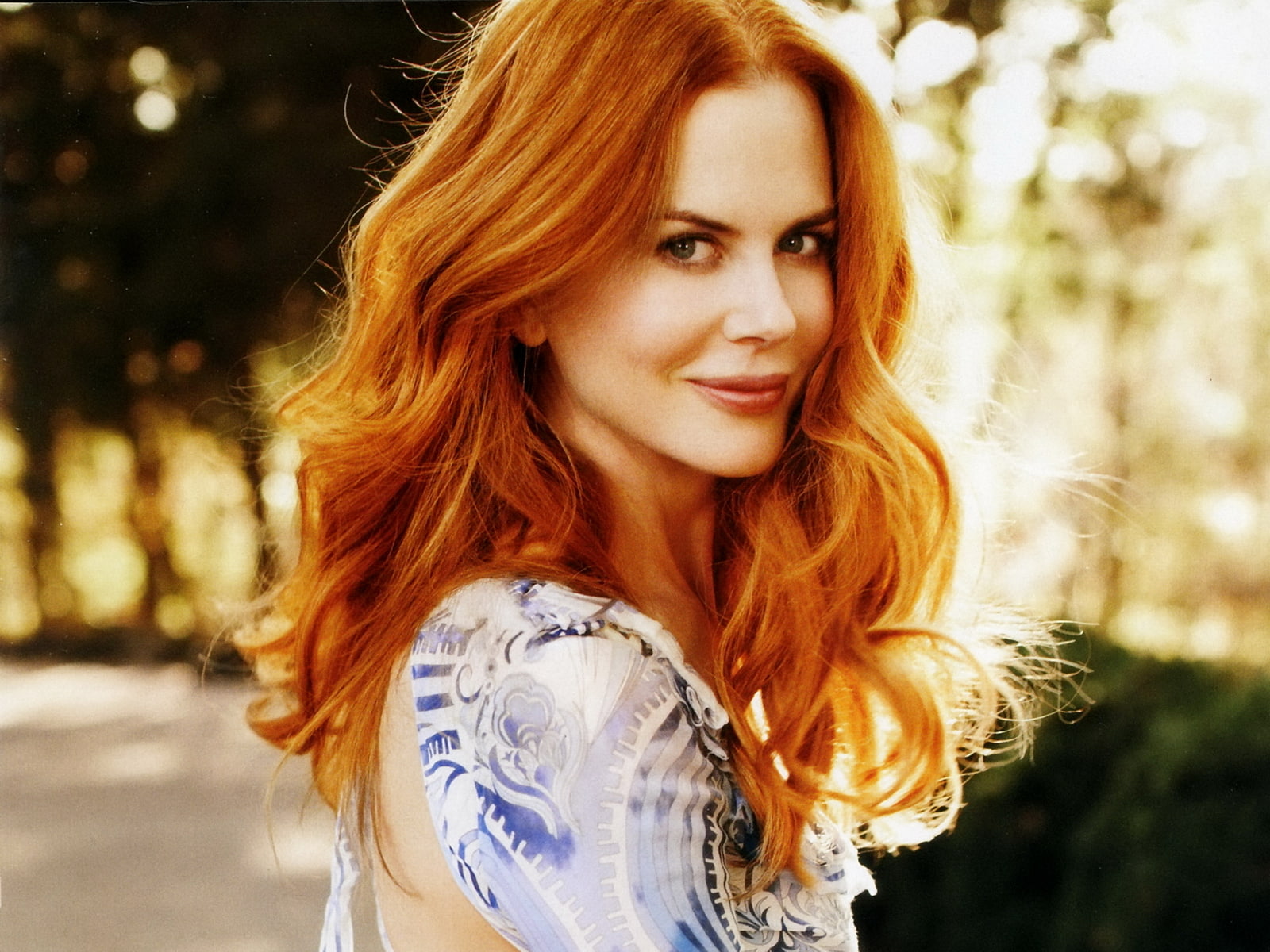 actress blonde blondes female females girl girls kidman