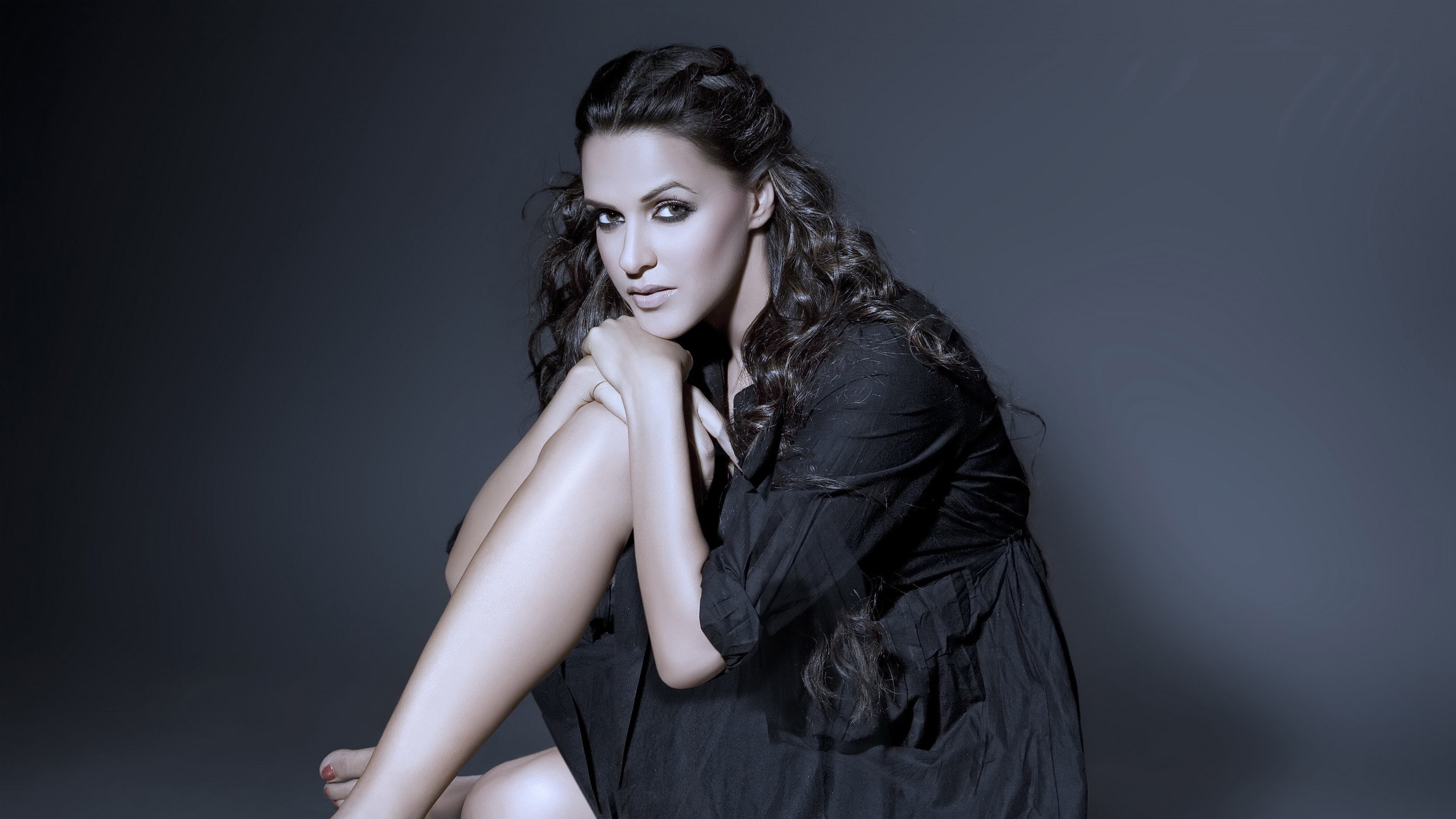 Actress Bollywood Neha Dhupia 2k