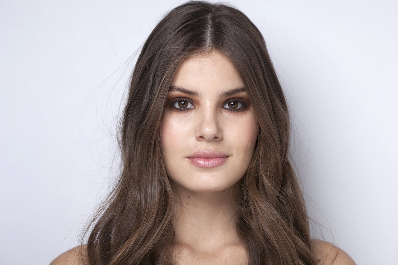 Actresses Camila Queiroz Brazilian Girl Model