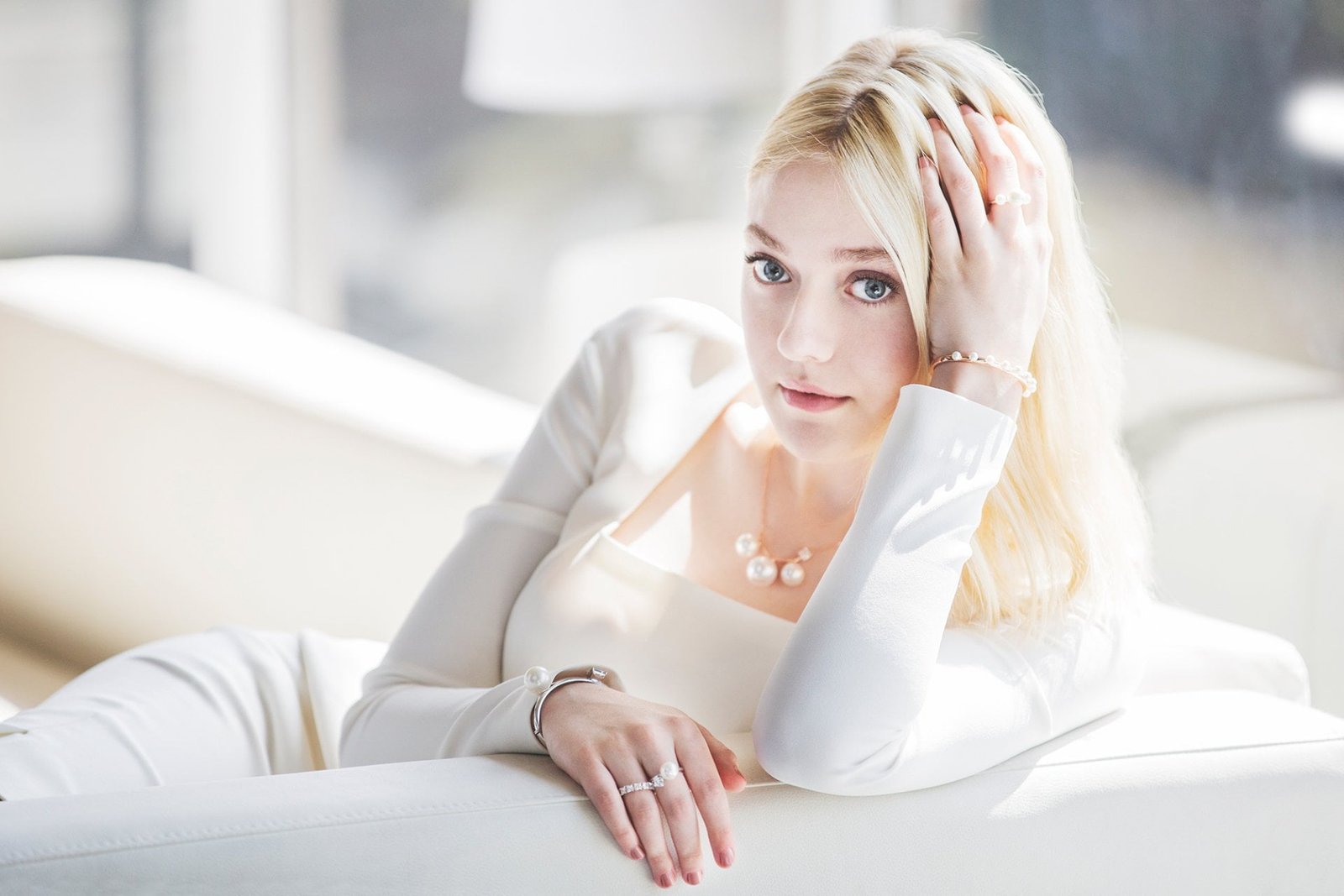 Actresses Dakota Fanning blond hair beautiful woman women 63