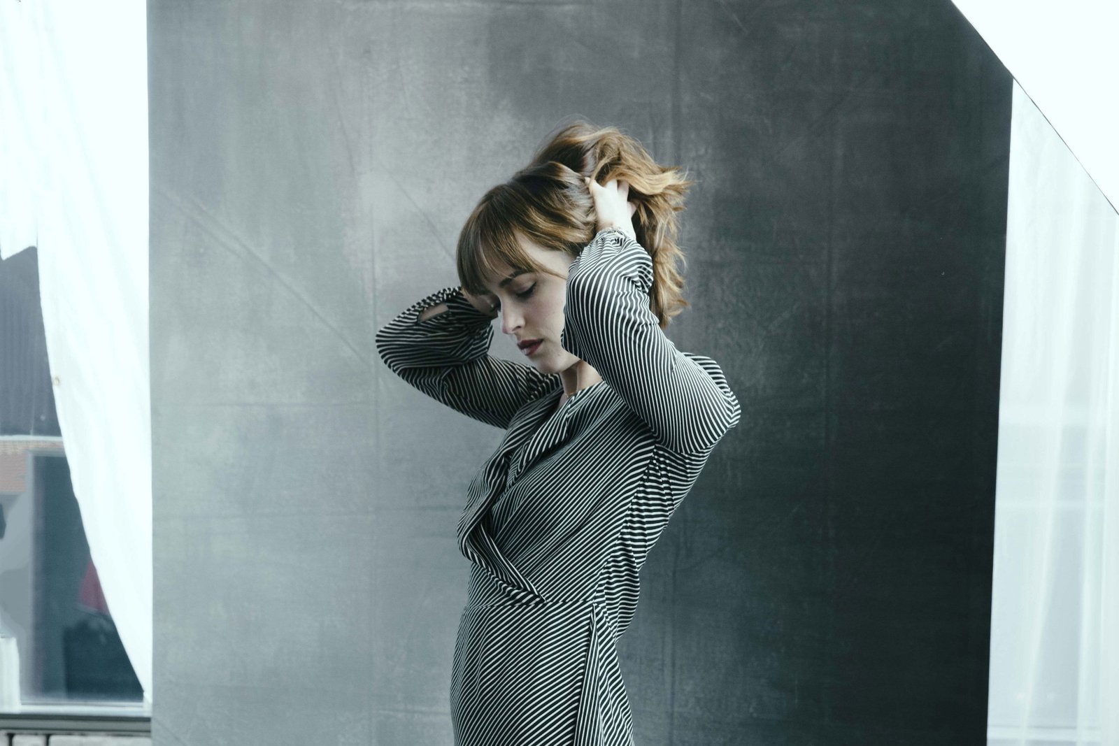 Actresses Dakota Johnson 2k