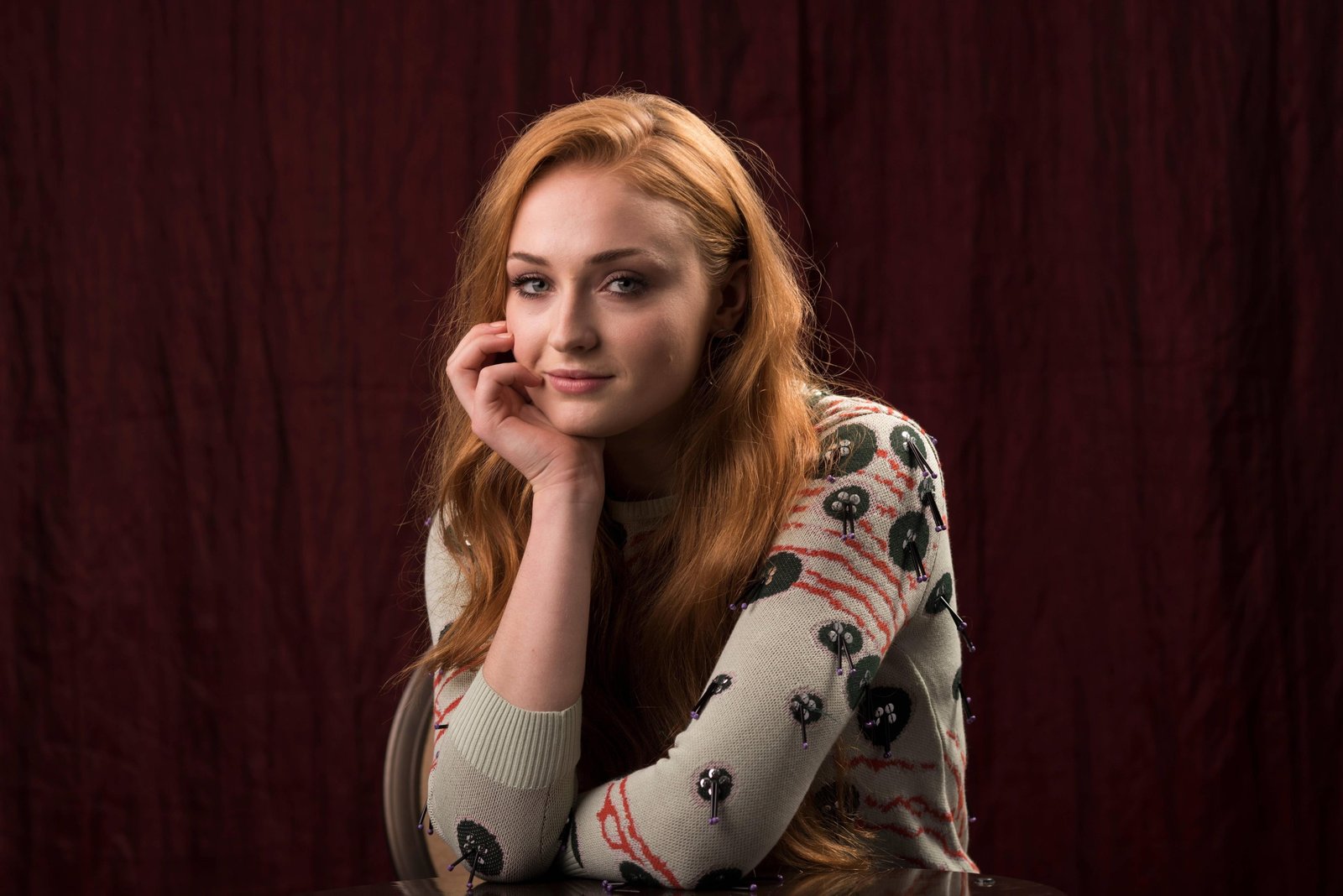 Actress Sophie Turner 2k 4k