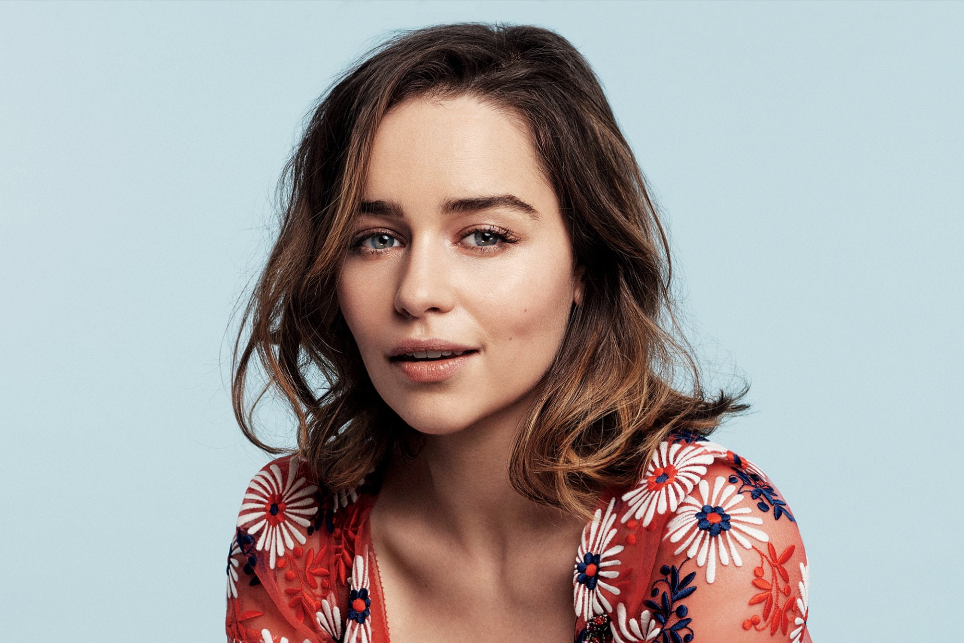 Actresses Emilia Clarke Blue Eyes Brunette English Face