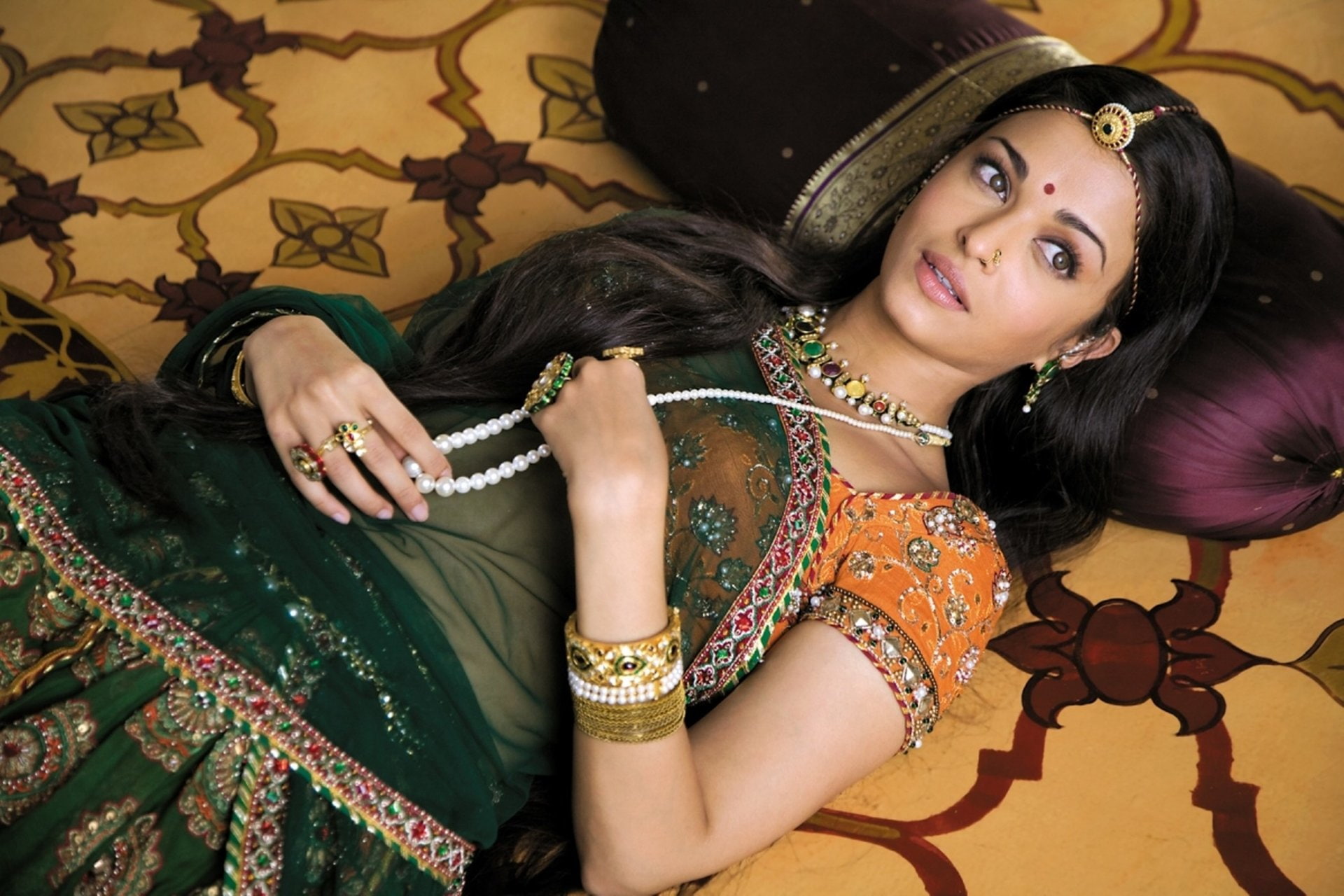 Actresses Aishwarya Rai