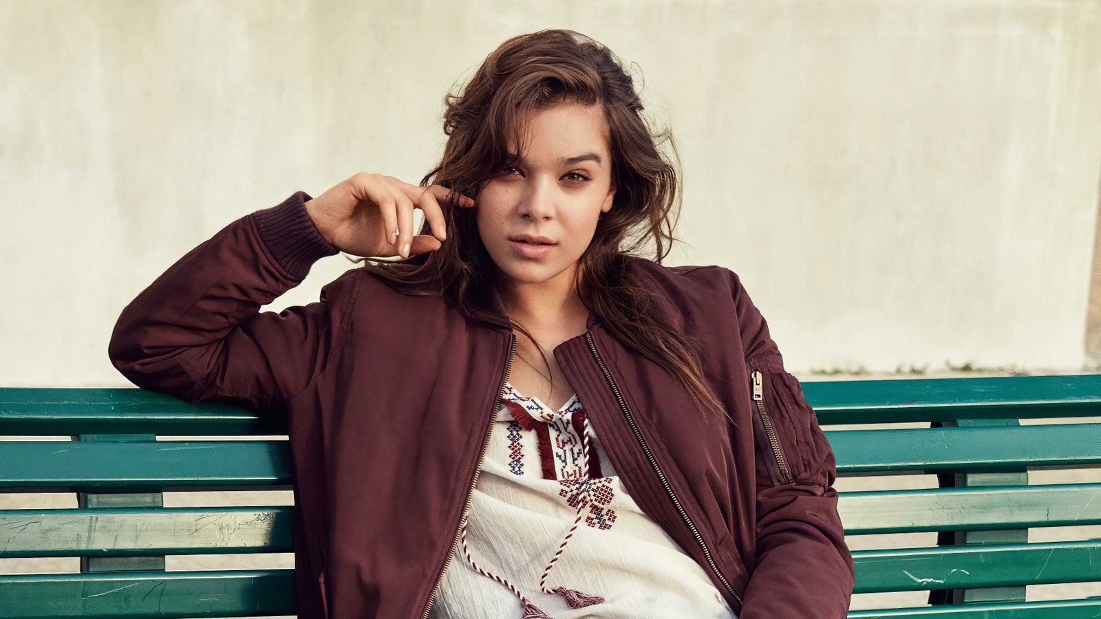 Actresses Hailee Steinfeld American Brunette Girl Jacket 2k