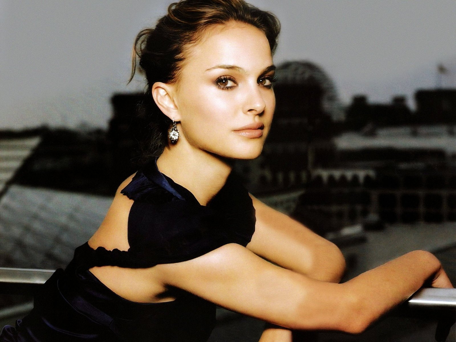 Actresses Natalie Portman