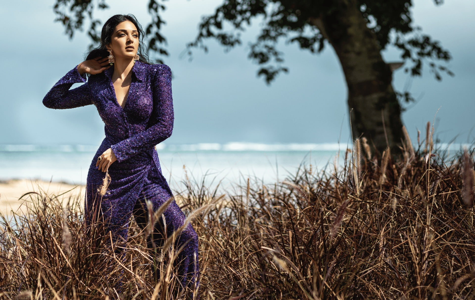 Actresses Kiara Advani Black Hair Bollywood Girl Indian