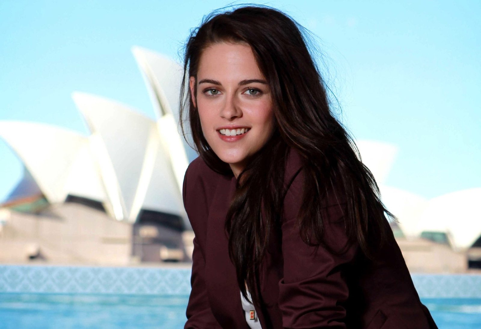 Actresses Kristen Stewart portrait looking at camera one person
