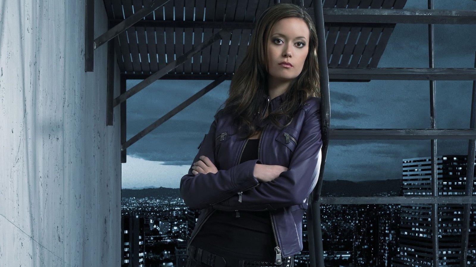 Summer Glau brunette women actress looking at viewer leather jackets