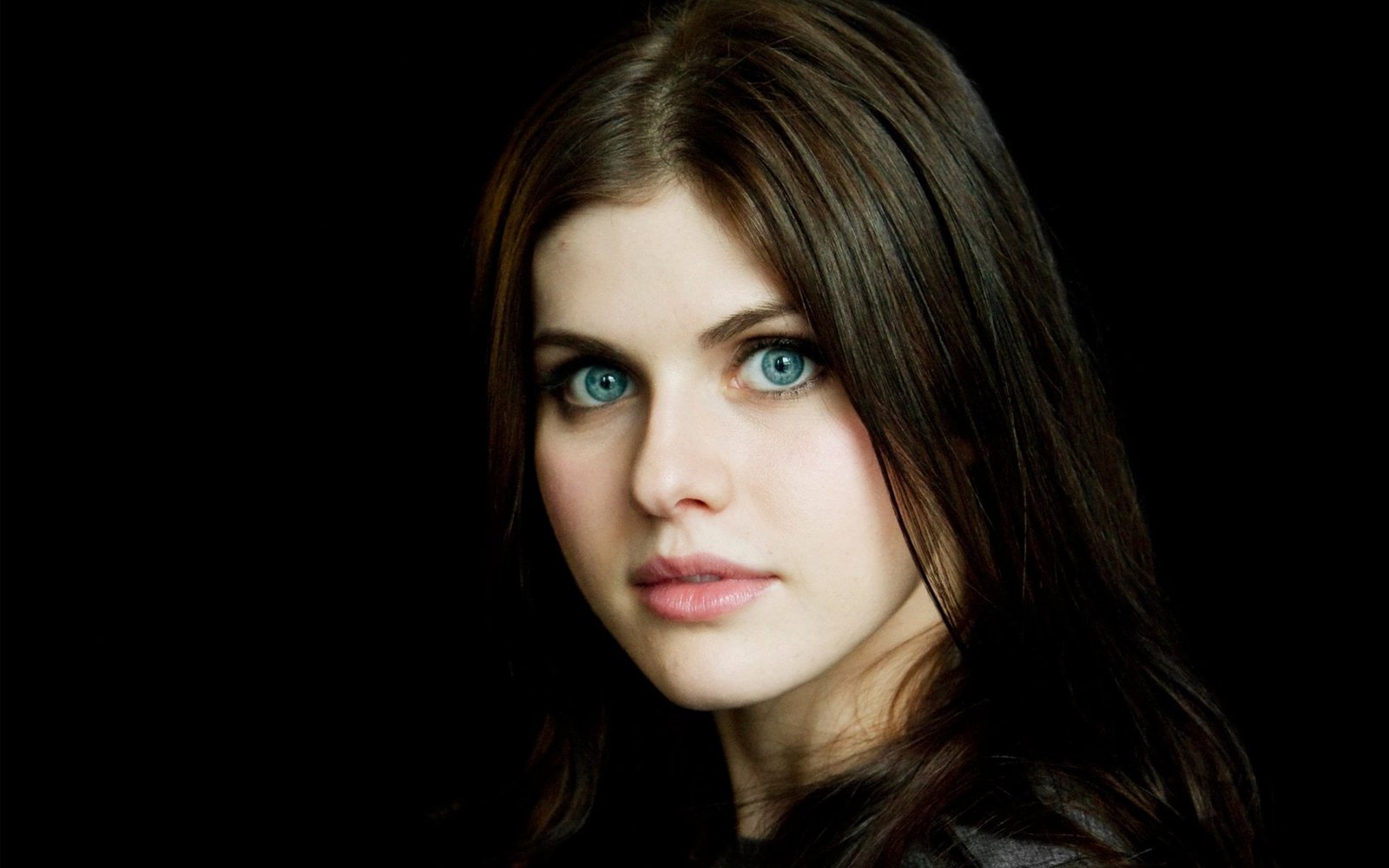 Alexandra Dadario Actresses Daddario headshot portrait