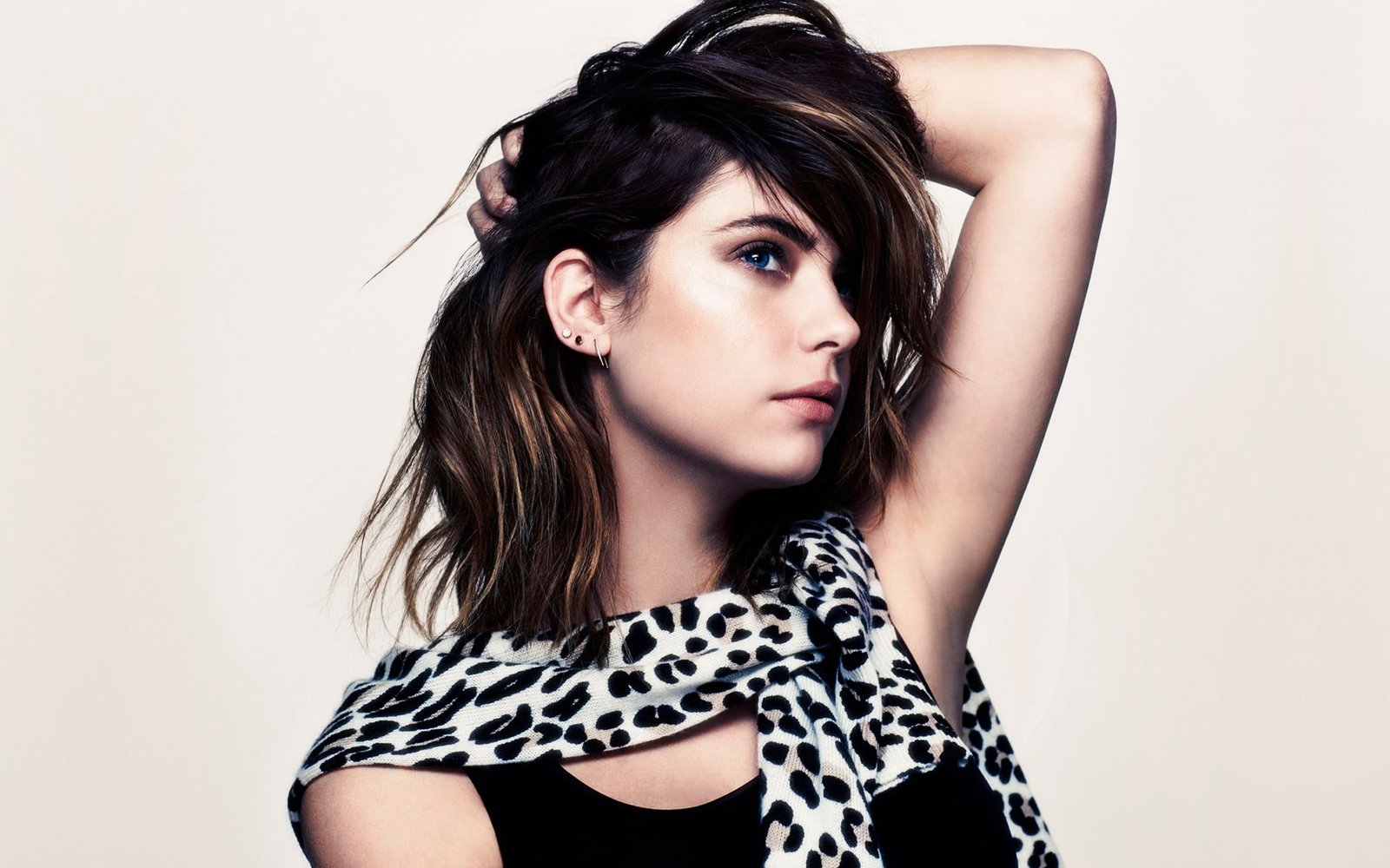 Ashley Benson actress women brunette simple background