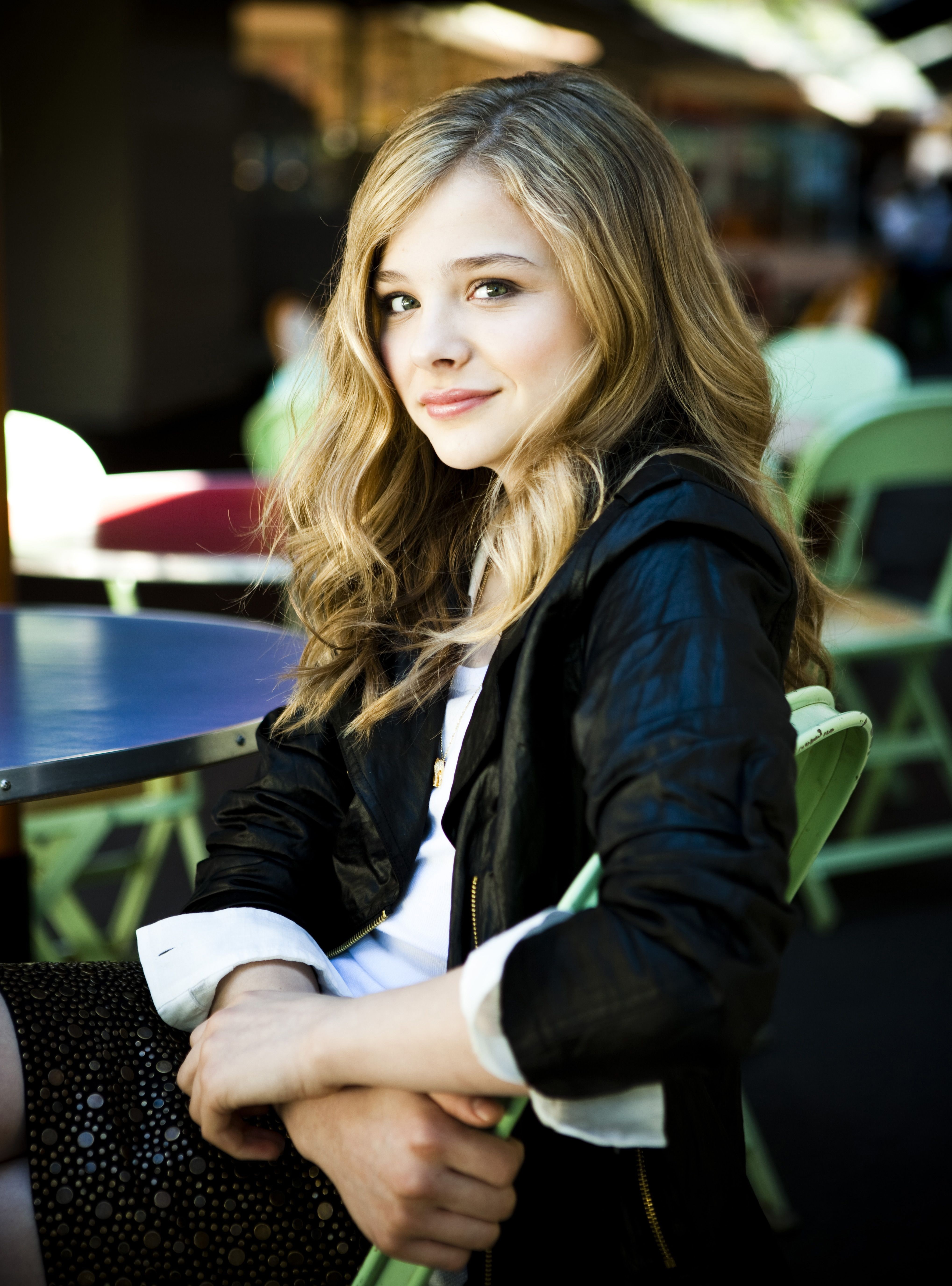Chlo Grace Moretz actress women long hair celebrity 2k 4k