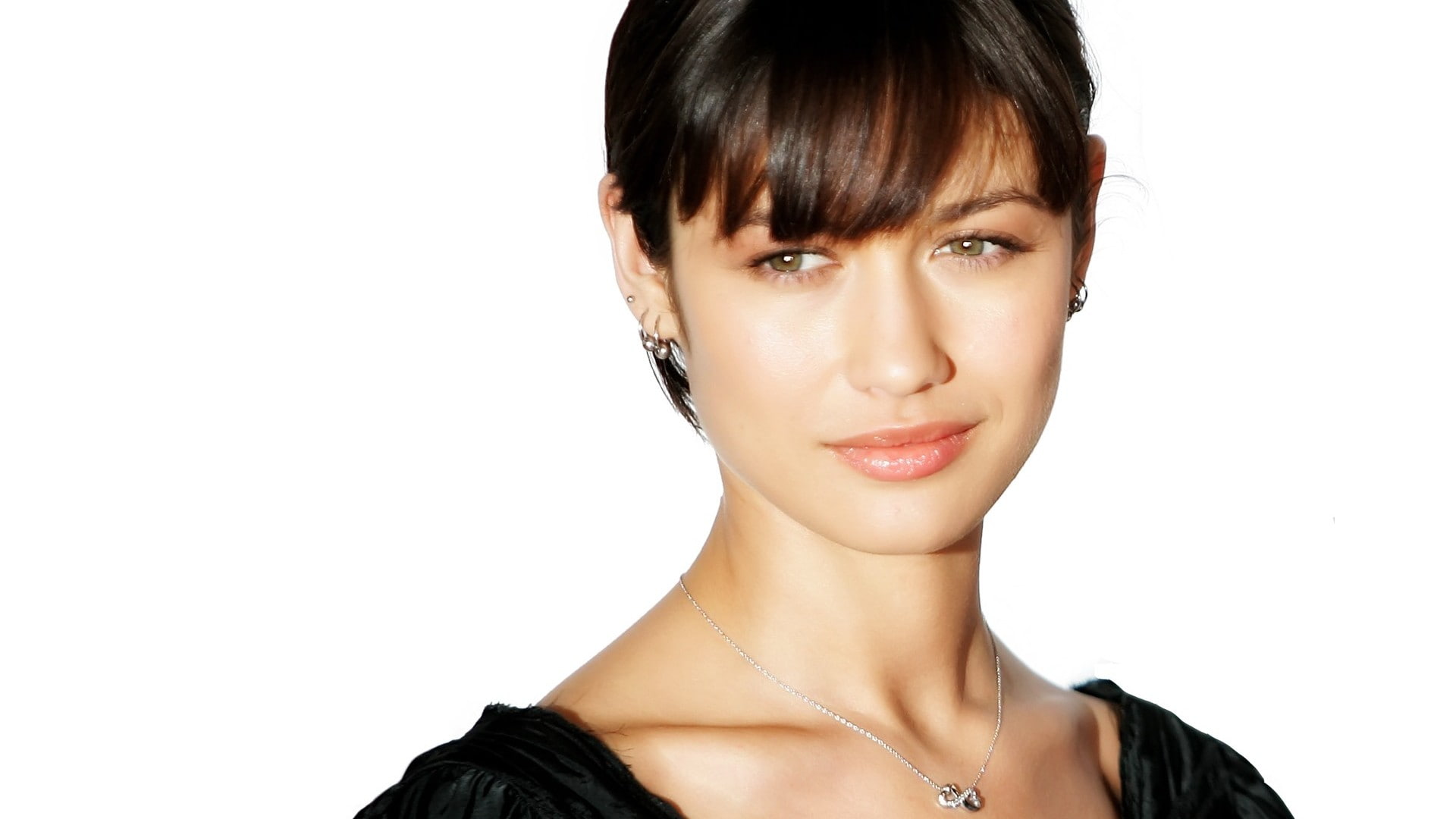 closeup brunette necks green eyes Olga Kurylenko women