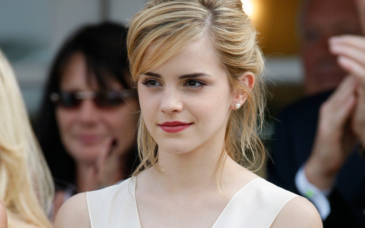 Emma Watson Actresses portrait beauty young adult hair headshot