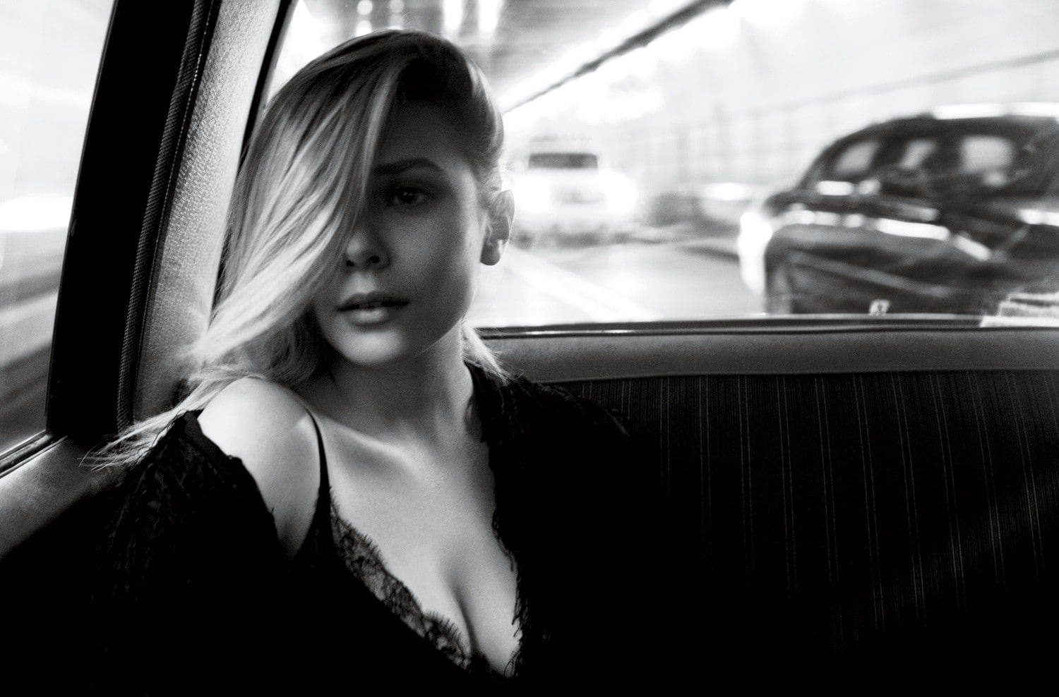 Elizabeth Olsen actress women monochrome