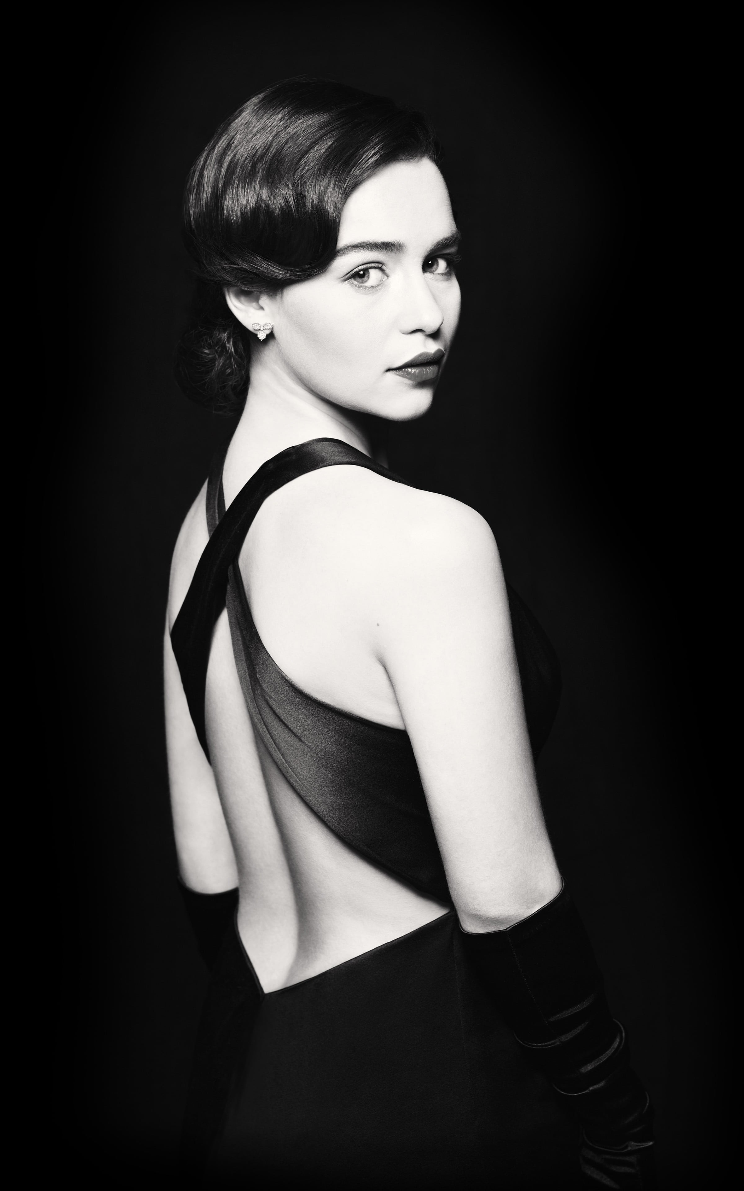 Emilia Clarke actress brunette women celebrity monochrome 2k