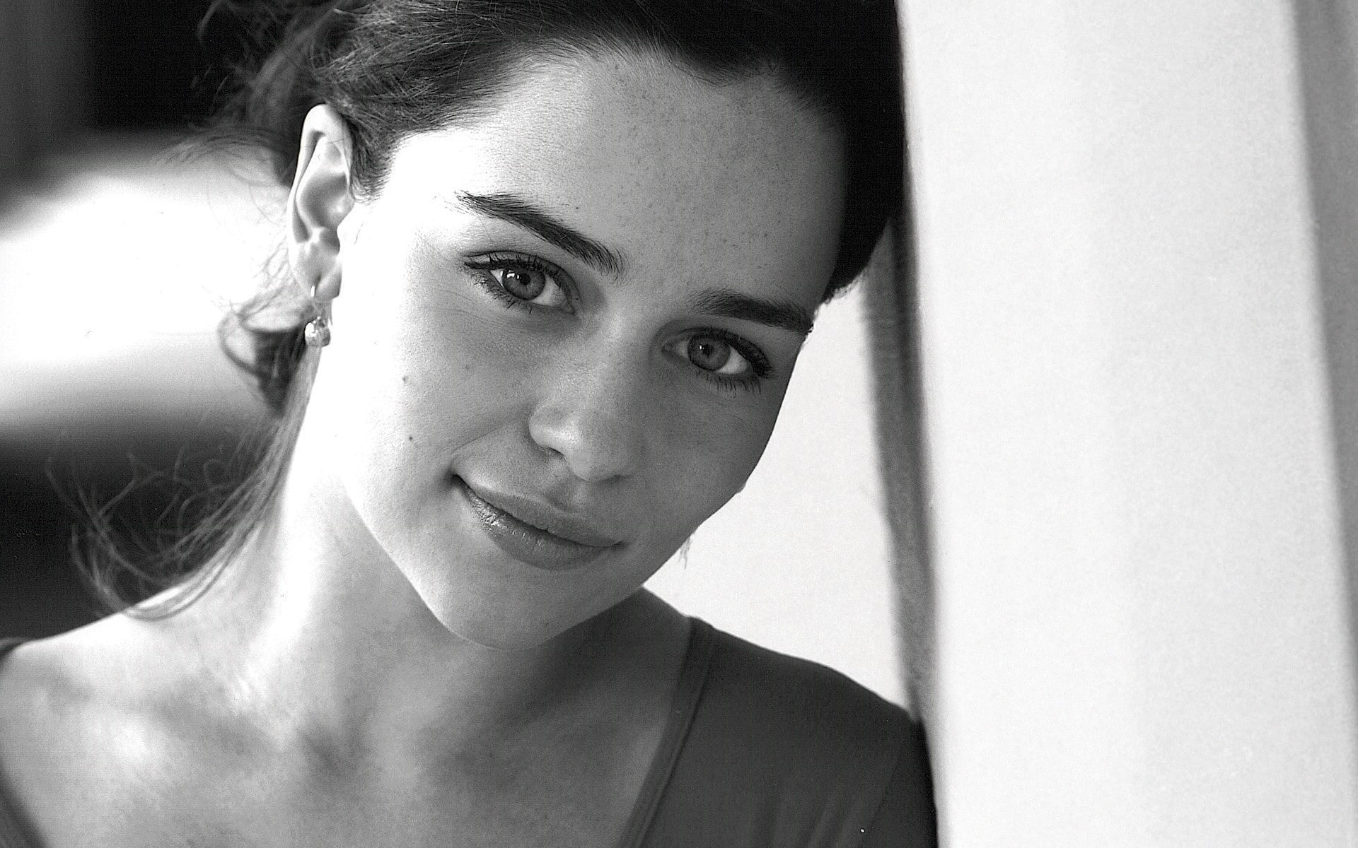 Emilia Clarke brunette monochrome actress face women