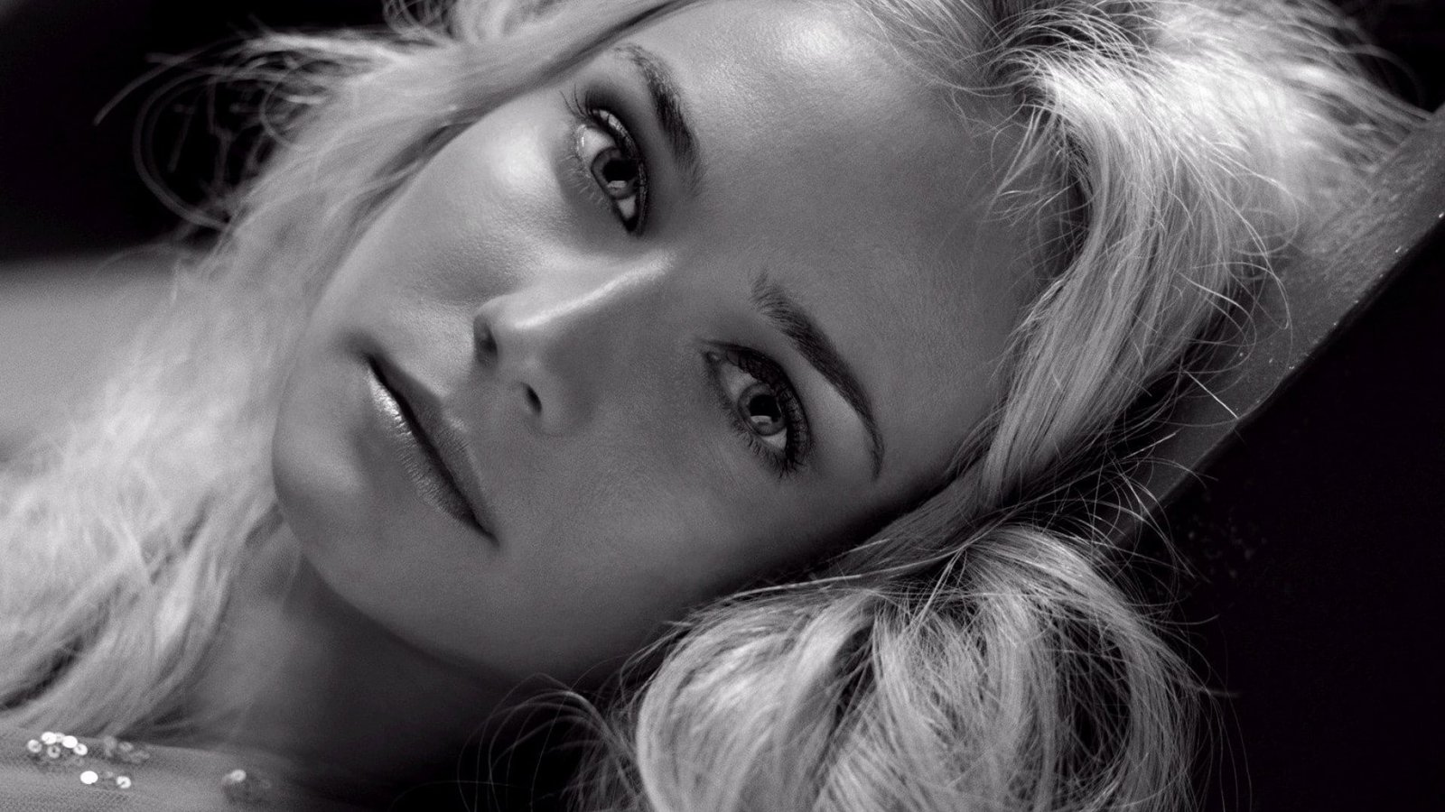 face closeup blonde monochrome women Diane Kruger portrait