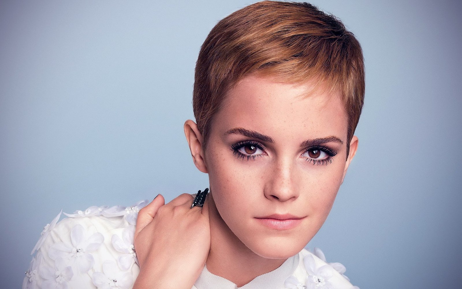 face women makeup Emma Watson actress