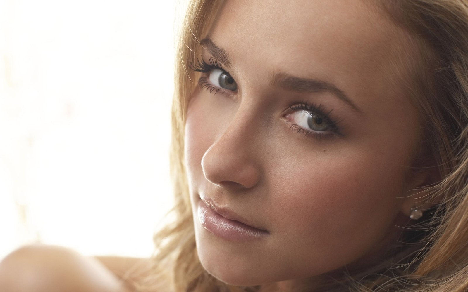 Hayden Panettiere women actress blonde closeup