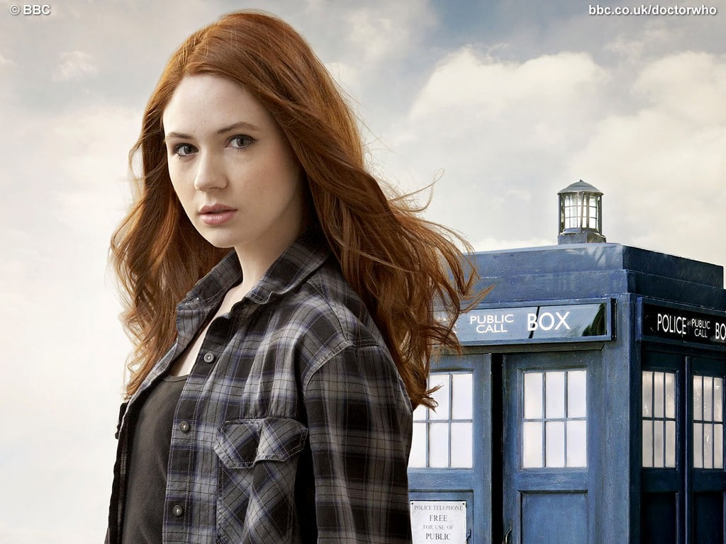 Karen Gillan Doctor Who TARDIS Amy Pond women actress
