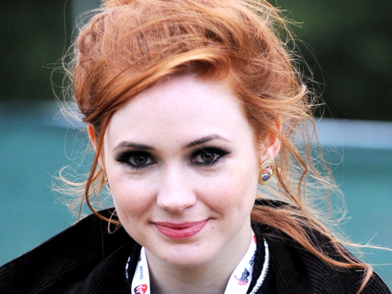 Karen Gillan women celebrity actress portrait headshot