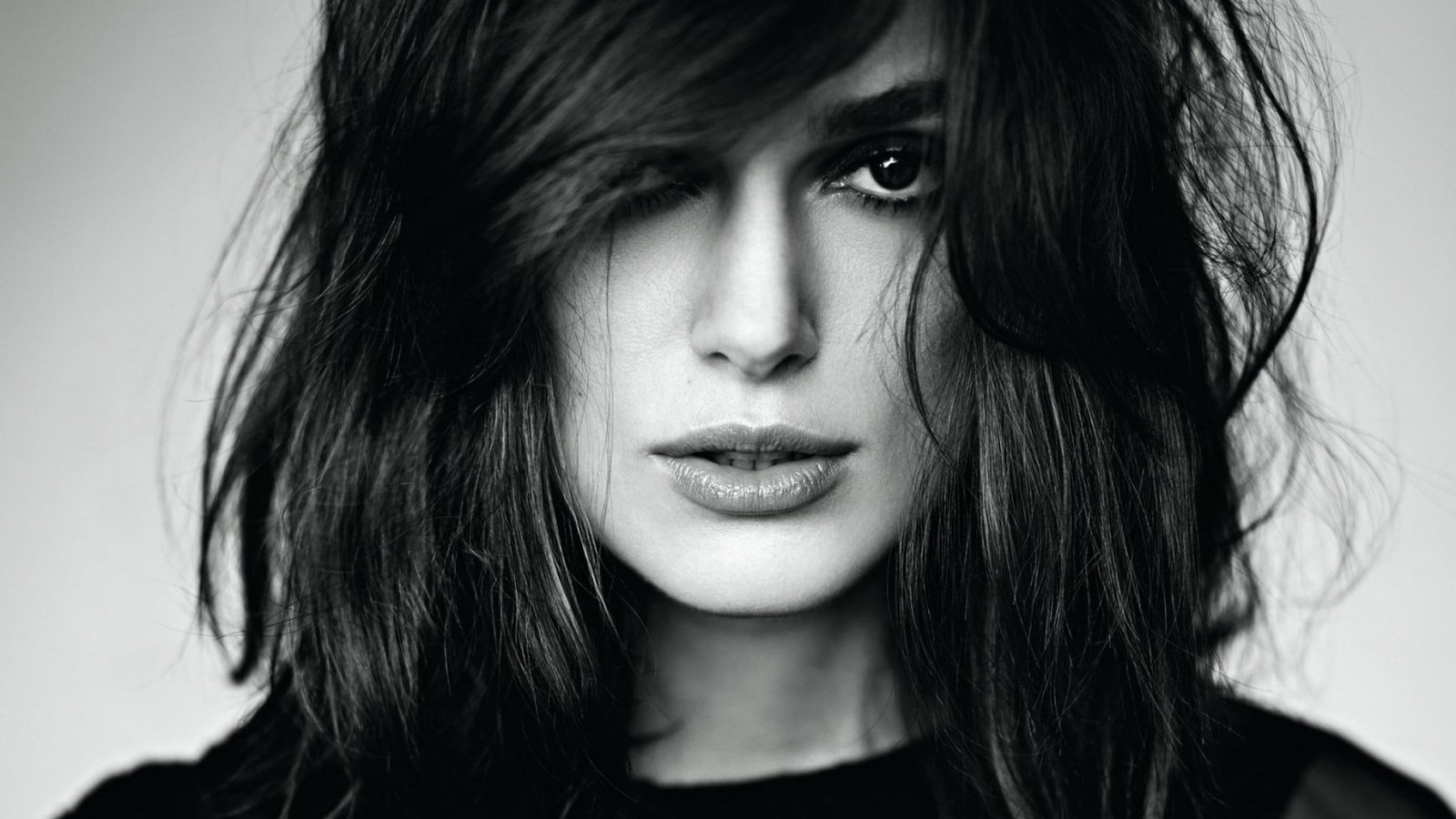 Keira Knightley women brunette actress celebrity monochrome