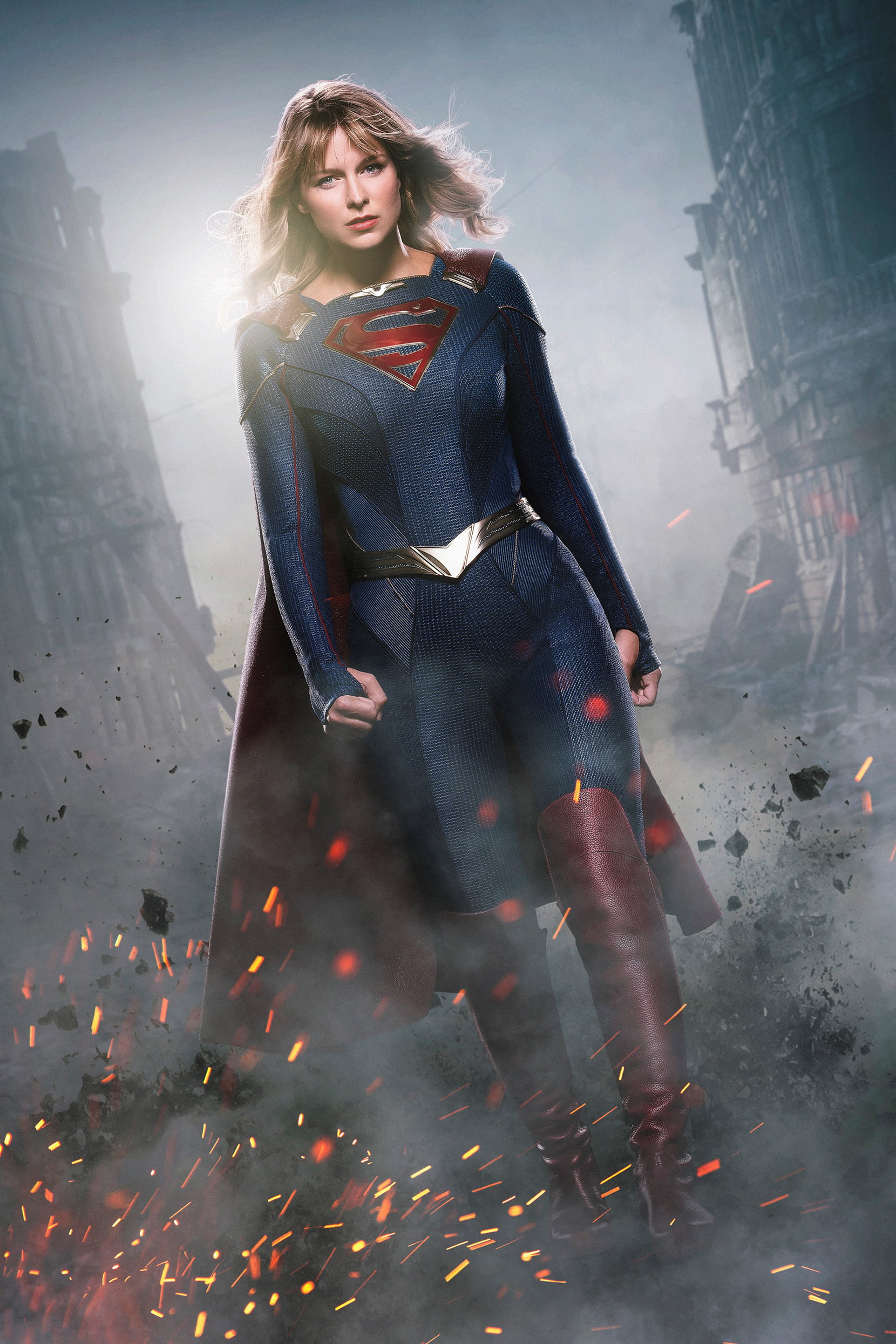 Melissa Benoist Supergirl DC Comics walking actress blonde