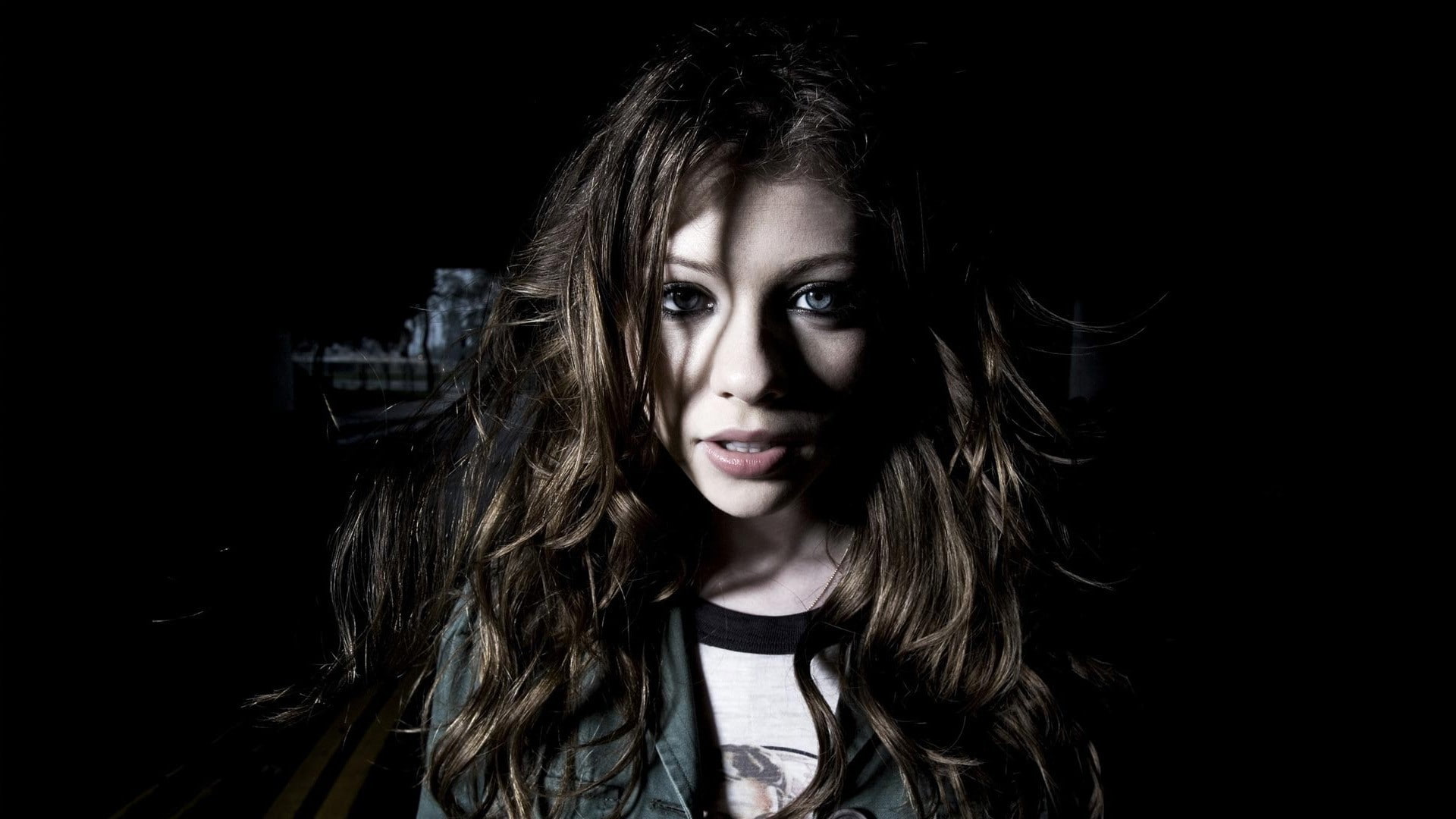 Michelle Trachtenberg women actress face portrait long hair