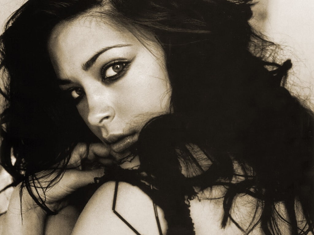 Kristin Kreuk women actress brunette portrait beautiful woman