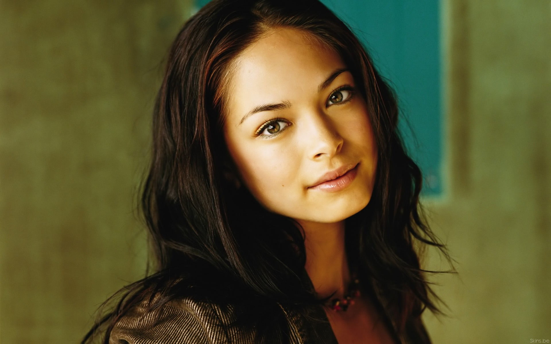 Kristin Kreuk women actress brunette portrait headshot