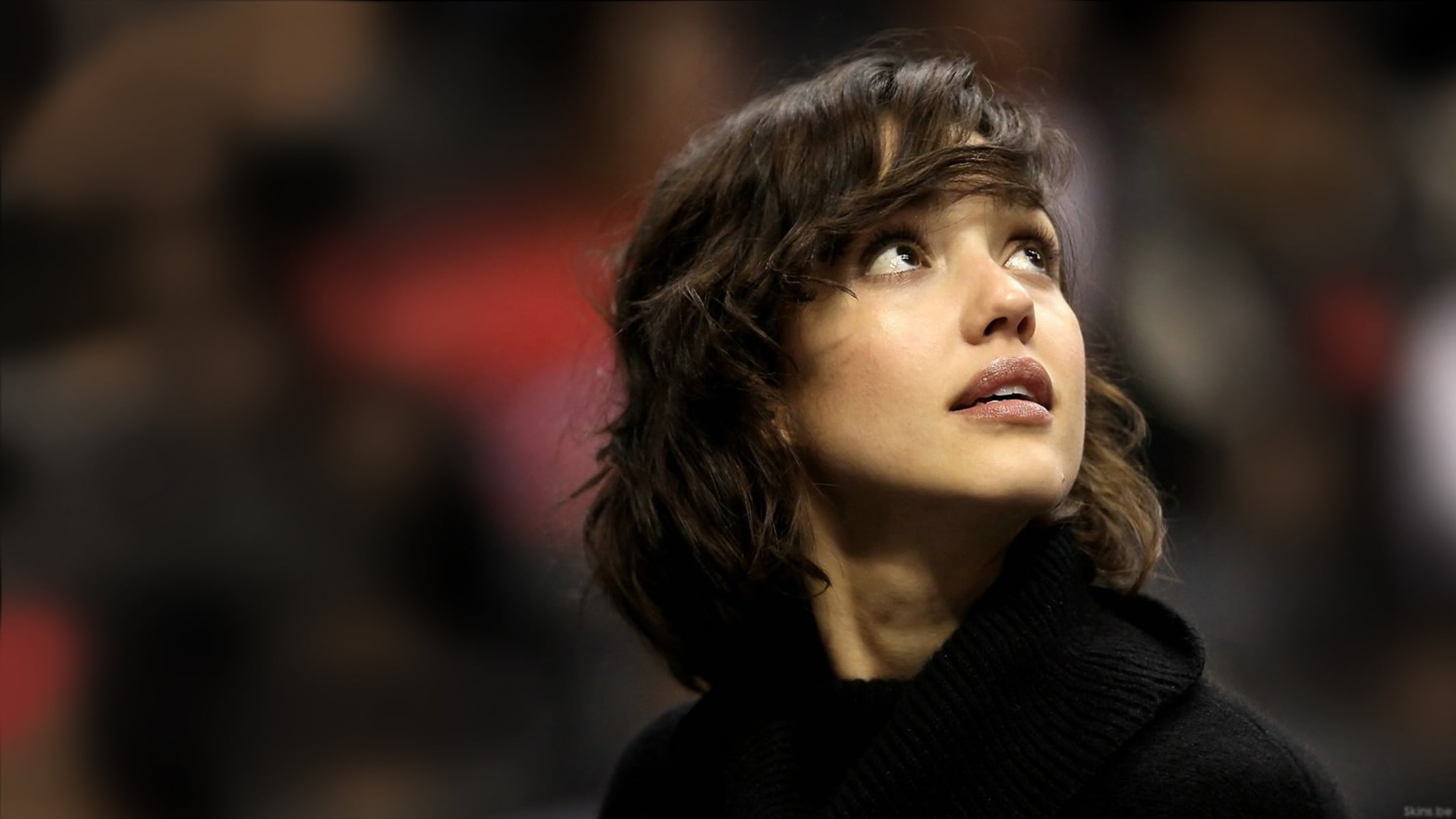 look actress brunette Jessica Alba headshot portrait looking 2k