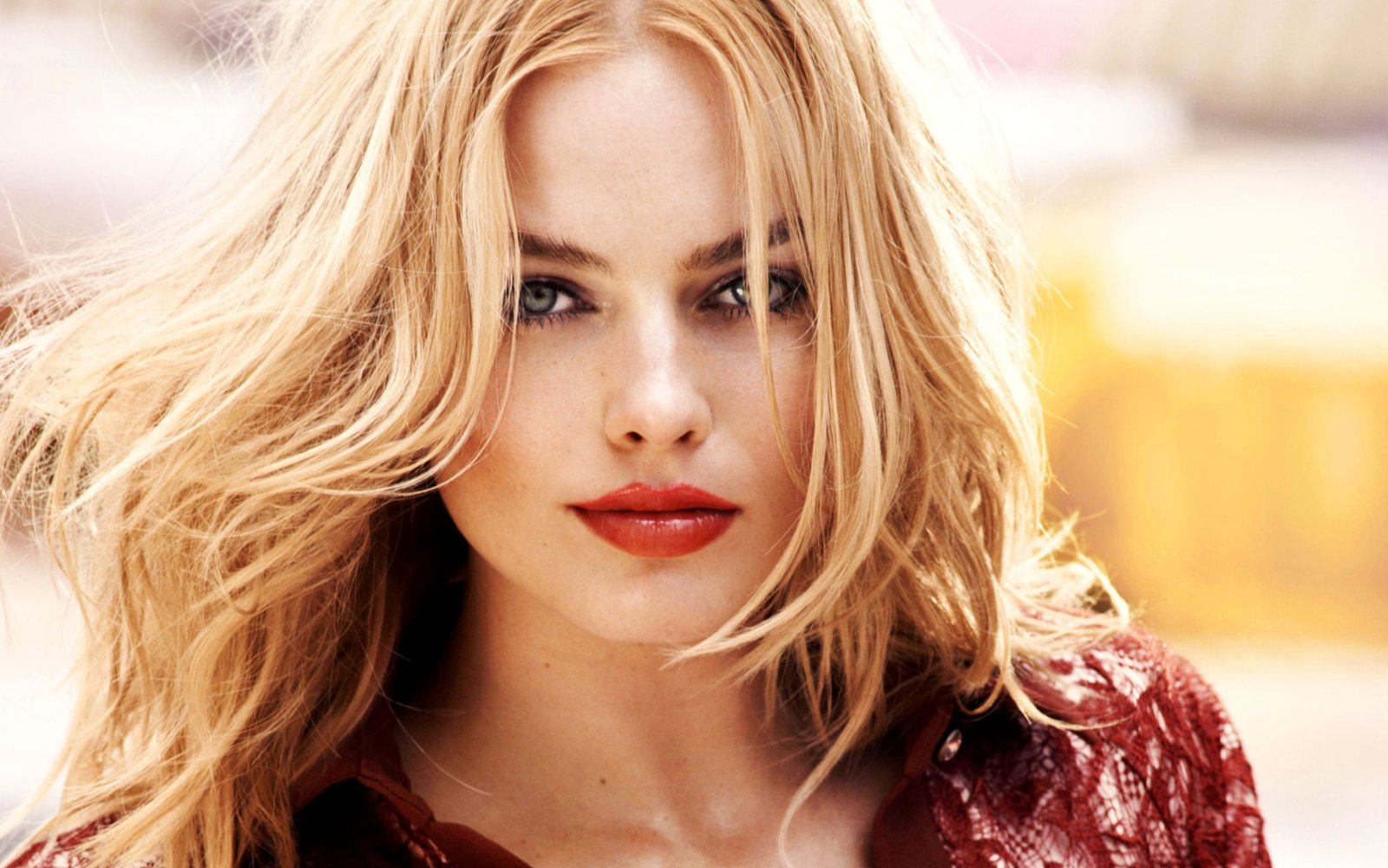 Margot Elise Robbie women's red and beige top Female Celebrities 2k