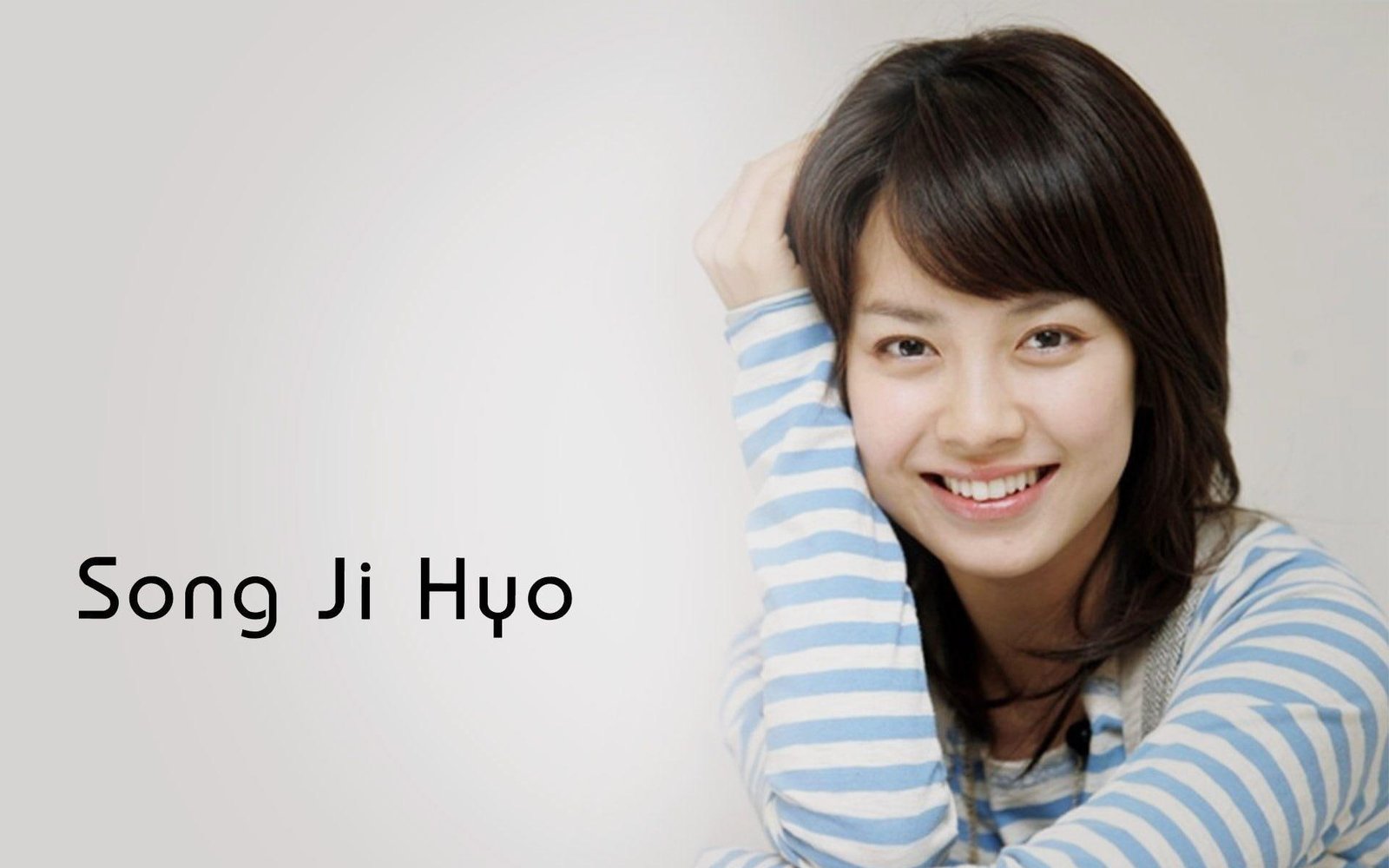 Song Ji Hyo Smile actress south korean