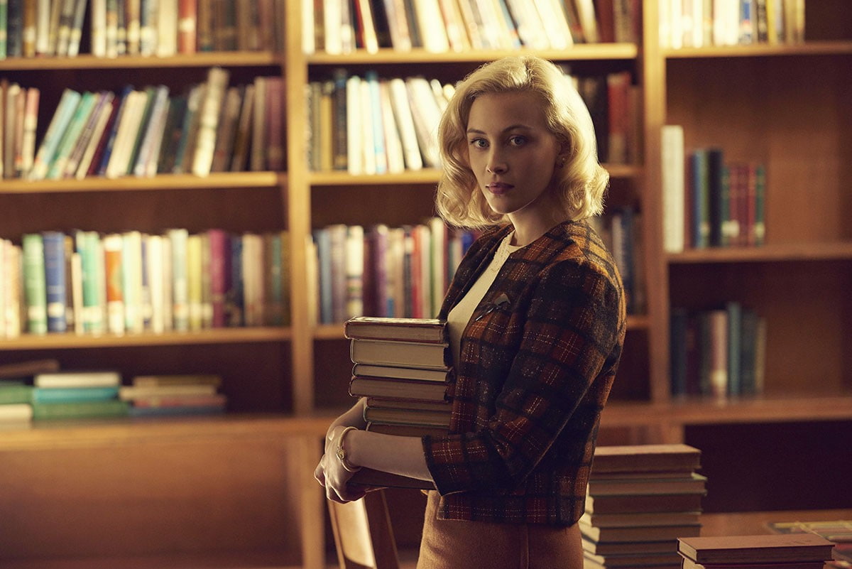 Sarah Gadon celebrity actress blonde women